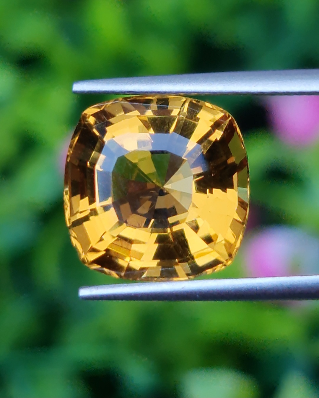 พลอย ซิทริน Citrine 6.82 กะรัต (Cts.) พลอยแท้ อัญมณีมงคลประจําวันเกิด เครื่องประดับพลอย