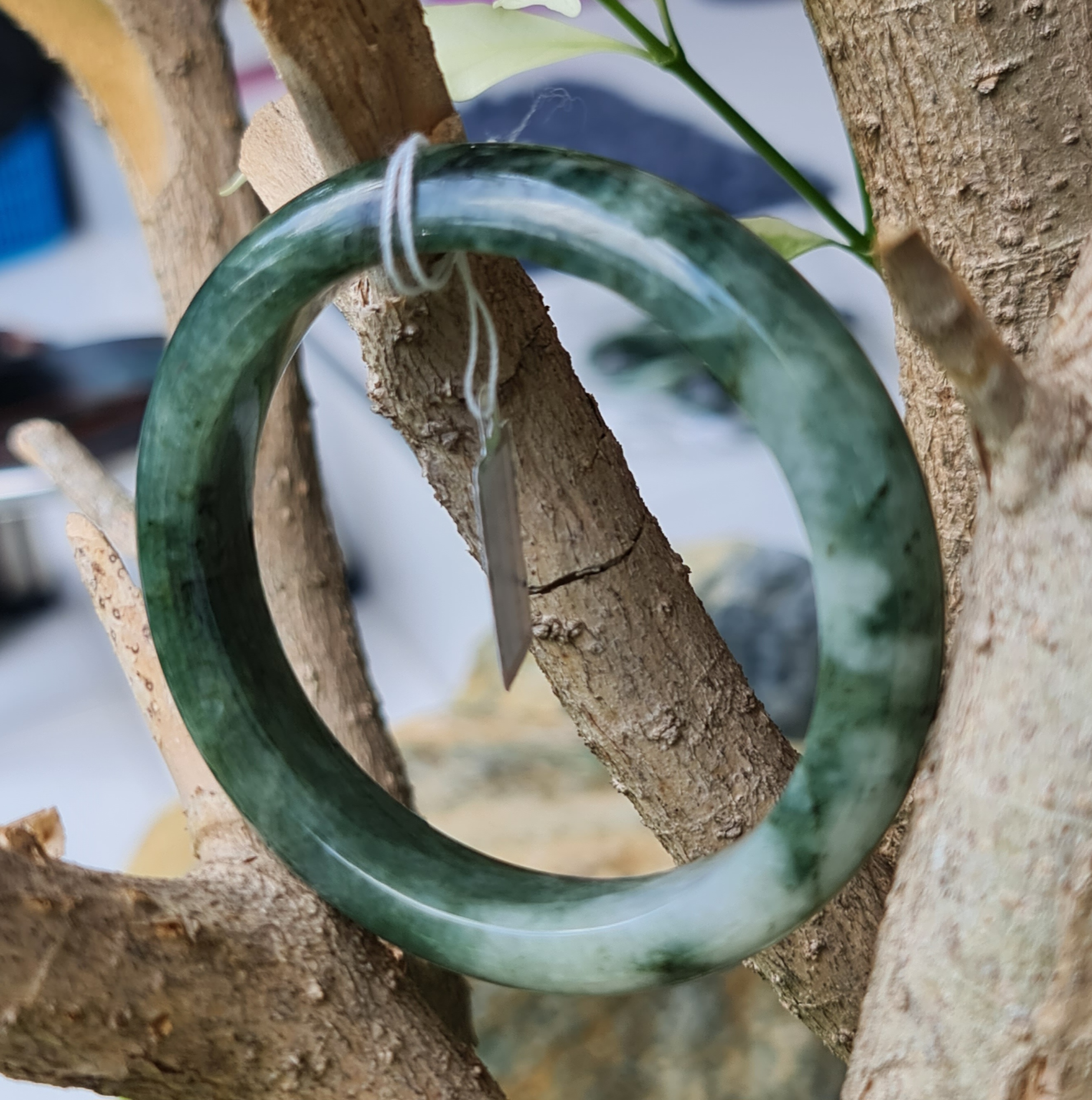 JB6804113 หยก พม่า แท้ Jade กำไลหยก 58.2 มม. (Jadeite bracelet) พม่า (Myanmar)