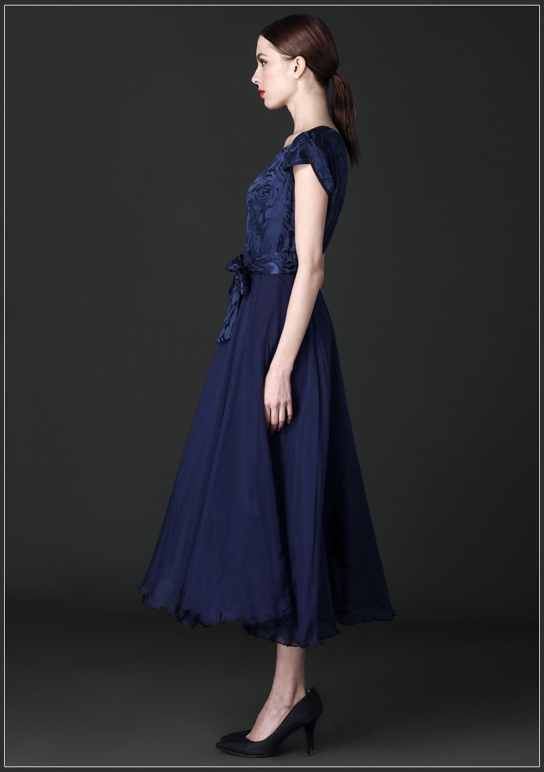 พร้อมส่ง ชุดเดรส/ชุดออกงาน/ชุดทำงาน สีกรมท่า แขนสั้น พิมพ์ลายดอก ชายกระโปรงย้วย พร้อมโบว์คาดเอว (ซิปข้างลำตัว) ** เหลือเฉพาะไซส์ XL , 4XL **