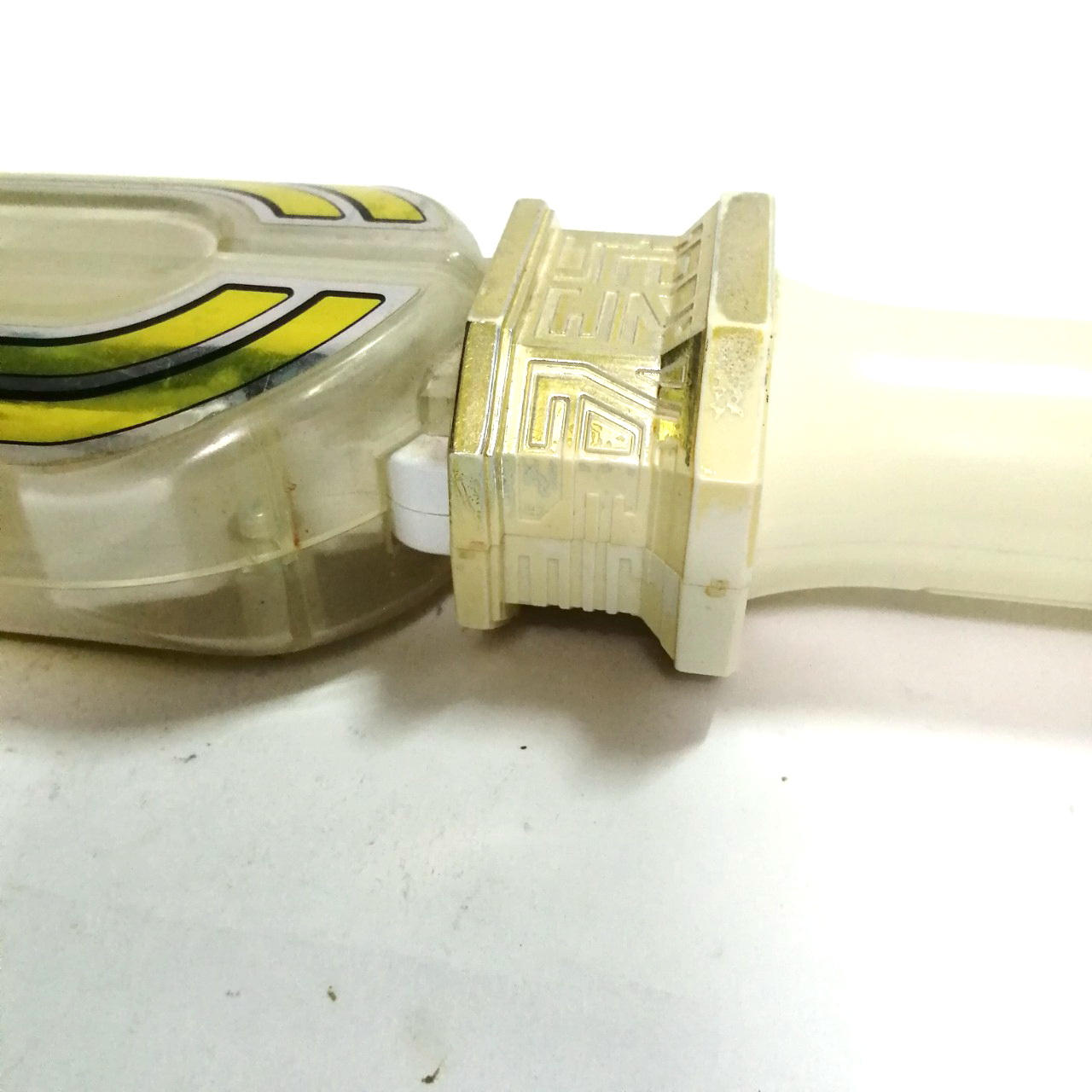 สปาร์คเลนน์ ( spark lens) อุปกรณ์แปลงร่าง** สภาพพอใช้ ผ่านการใช้งาน รังถ่านมีสนิมและสปริงที่รังถ่านหักหนึ่งข้าง แต่ชิ้นส่วนยังอยู่และใส่ถ่านใช้งานได้ "อุปกรณ์แปลงร่างของอุลตร้าแมนทีก้า" พิจารณาก่อนซื้อ