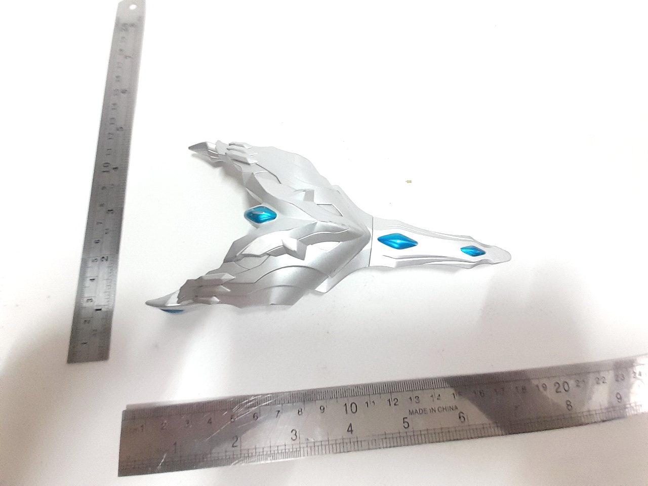 แคนดี้ทอย เกราะซีโร่ อาร์เมอร์ แยกได้2ชิ้น ส่วนบนพับกางหุบได้ มือสอง ขนาดตามรูป มีรอยบ้าง