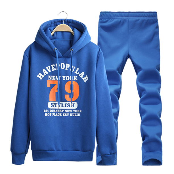 ชุดเสื้อสเวทเตอร์กันหนาวพร้อมกางเกงสไตล์สปอร์ต (10025MM)