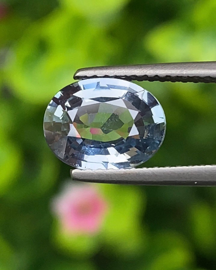 พลอย ไพลิน blue sapphire 2.44 กะรัต(Cts.) ดิบ (Unheated ) พลอยแท้ อัญมณีมงคลประจําวันเกิด เครื่องประดับพลอย