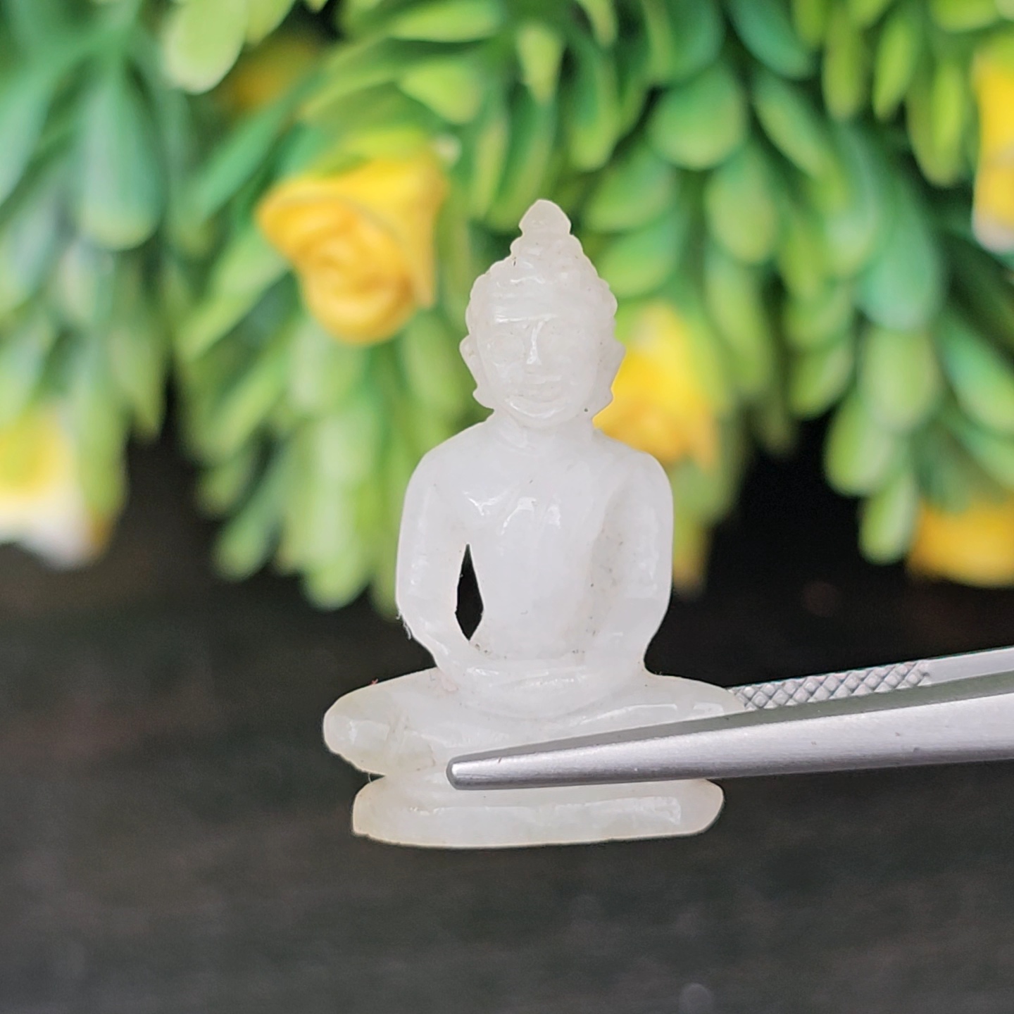 หยก แกะสลัก รูป พระ (Burmese jadeite) 16.88 กะรัต (cts.) หยก พม่า แท้