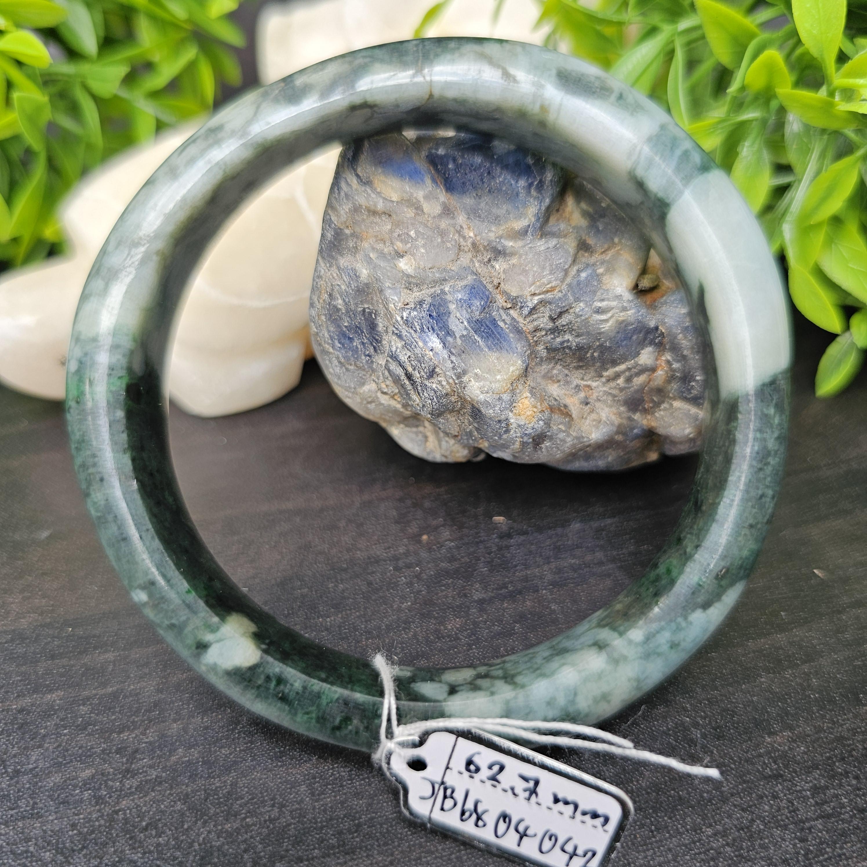 JB6804042 หยก พม่า แท้ Jade กำไลหยก 62.7 มม. (Jadeite bracelet) พม่า (Myanmar)