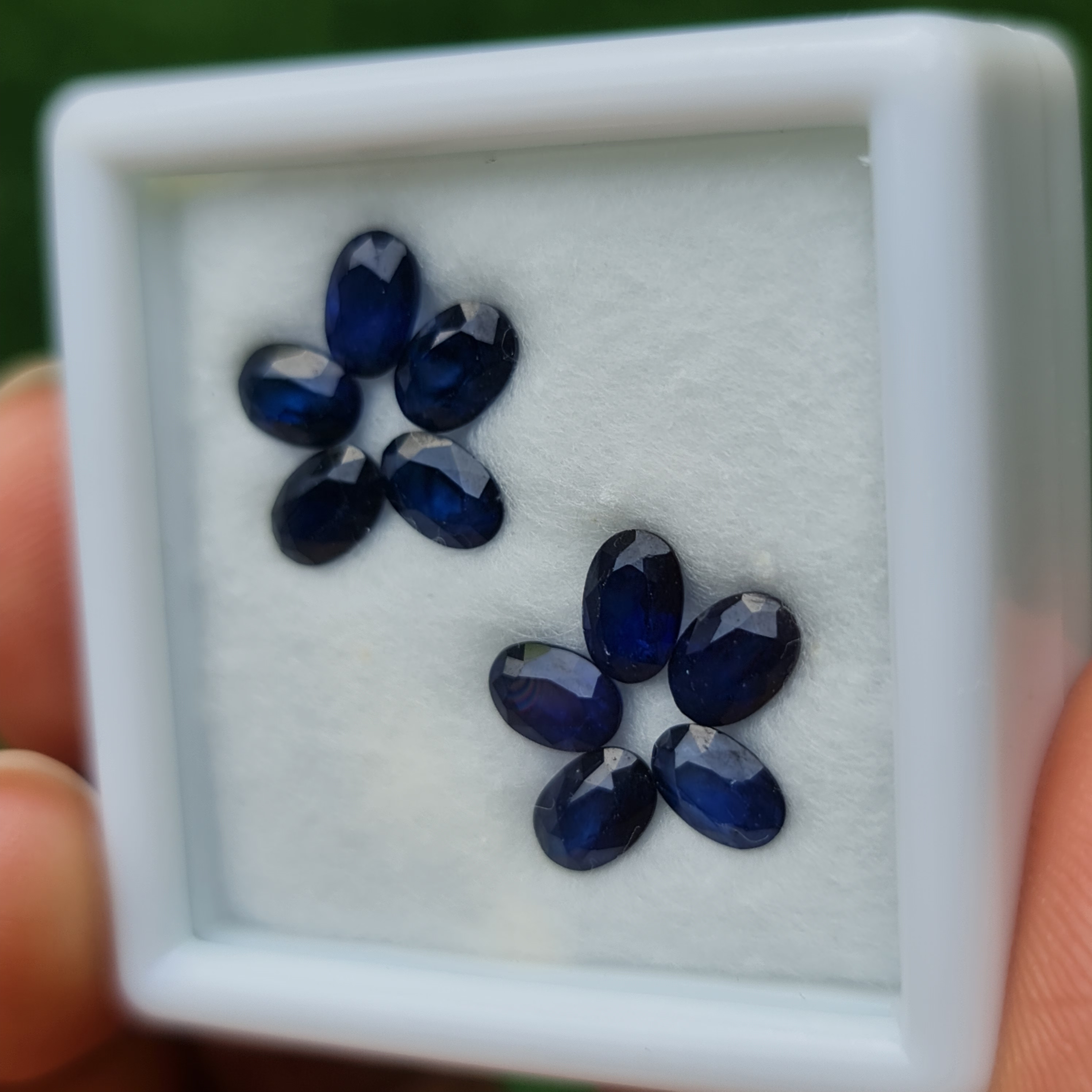 พลอย ไพลิน blue sapphire 6.27 กะรัต (Cts.) 10 เม็ด (Pcs.) พลอยแท้ อัญมณีมงคลประจําวันเกิด เครื่องประดับพลอย
