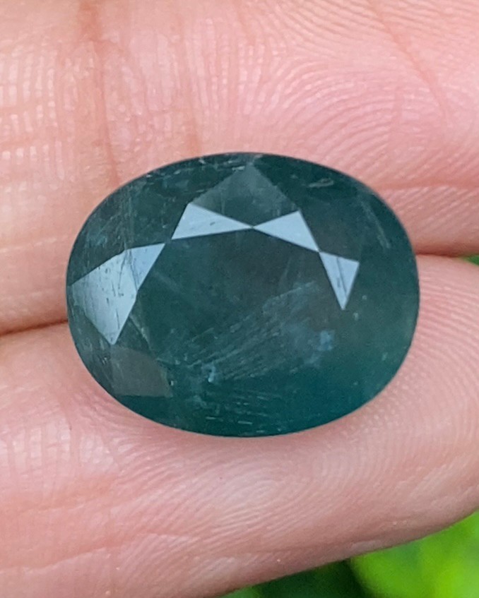พลอย แกรนดิเดียร์ไรท์ Grandidierite 10.25 กะรัต (Cts.) พร้อมใบเซอร์ พลอยแท้ อัญมณีมงคลประจําวันเกิด เครื่องประดับพลอย