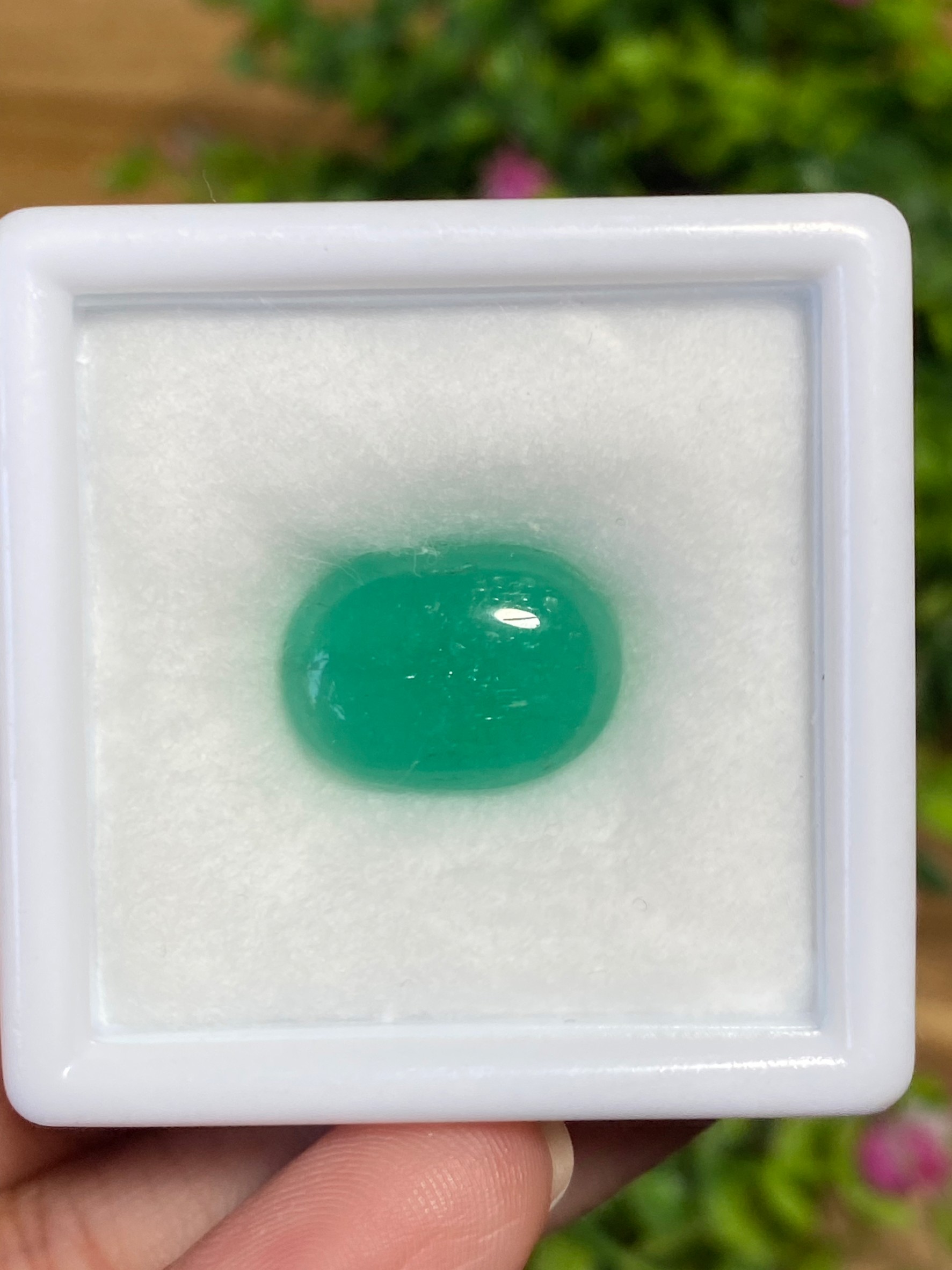 พลอย มรกต โคลัมเบีย Colombian Emerald 8.62 กะรัต (Cts.) พร้อมใบเซอร์ พลอยแท้ อัญมณีมงคลประจําวันเกิด เครื่องประดับพลอย