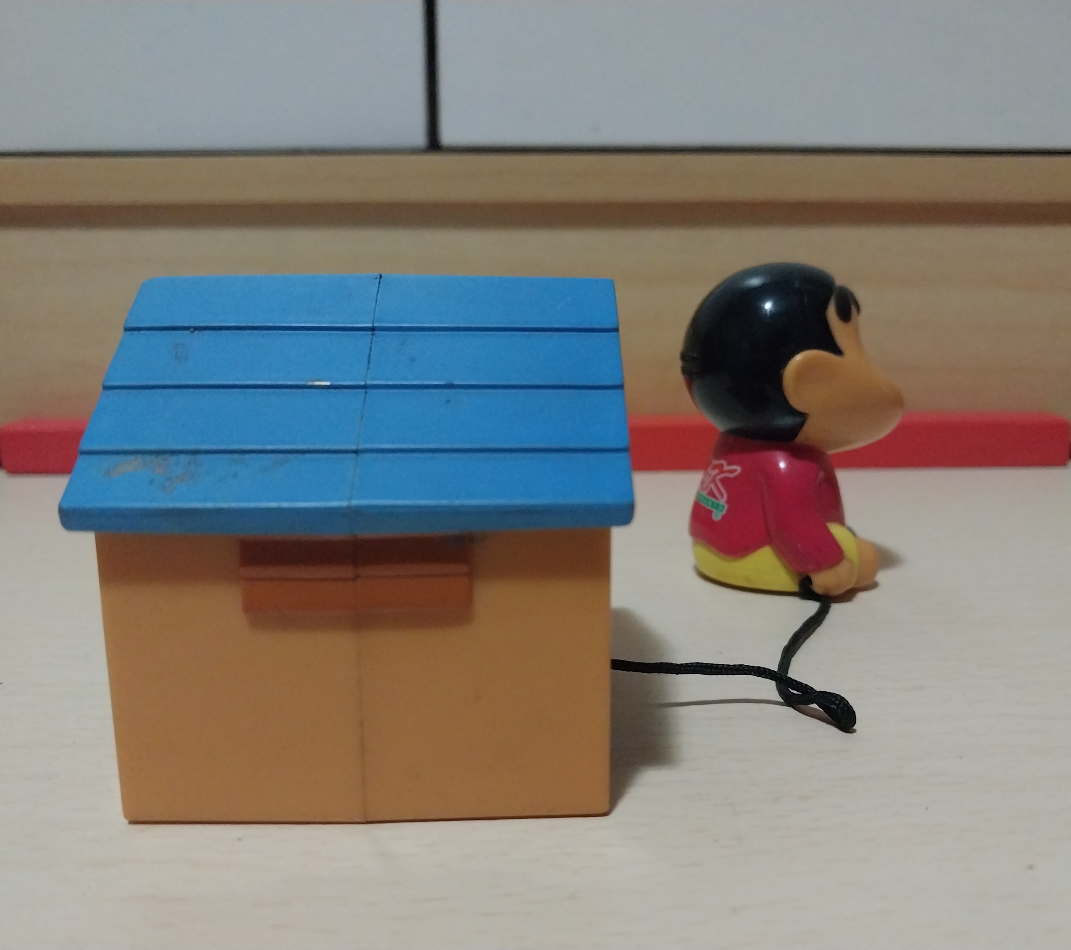 มือ2,มีหลายภาพ,ตุ๊กตาชินจังพร้อมบ้าน ชินจังเอ็มเคสุกี้ ของพรีเมี่ยมจาก MKสุกี้