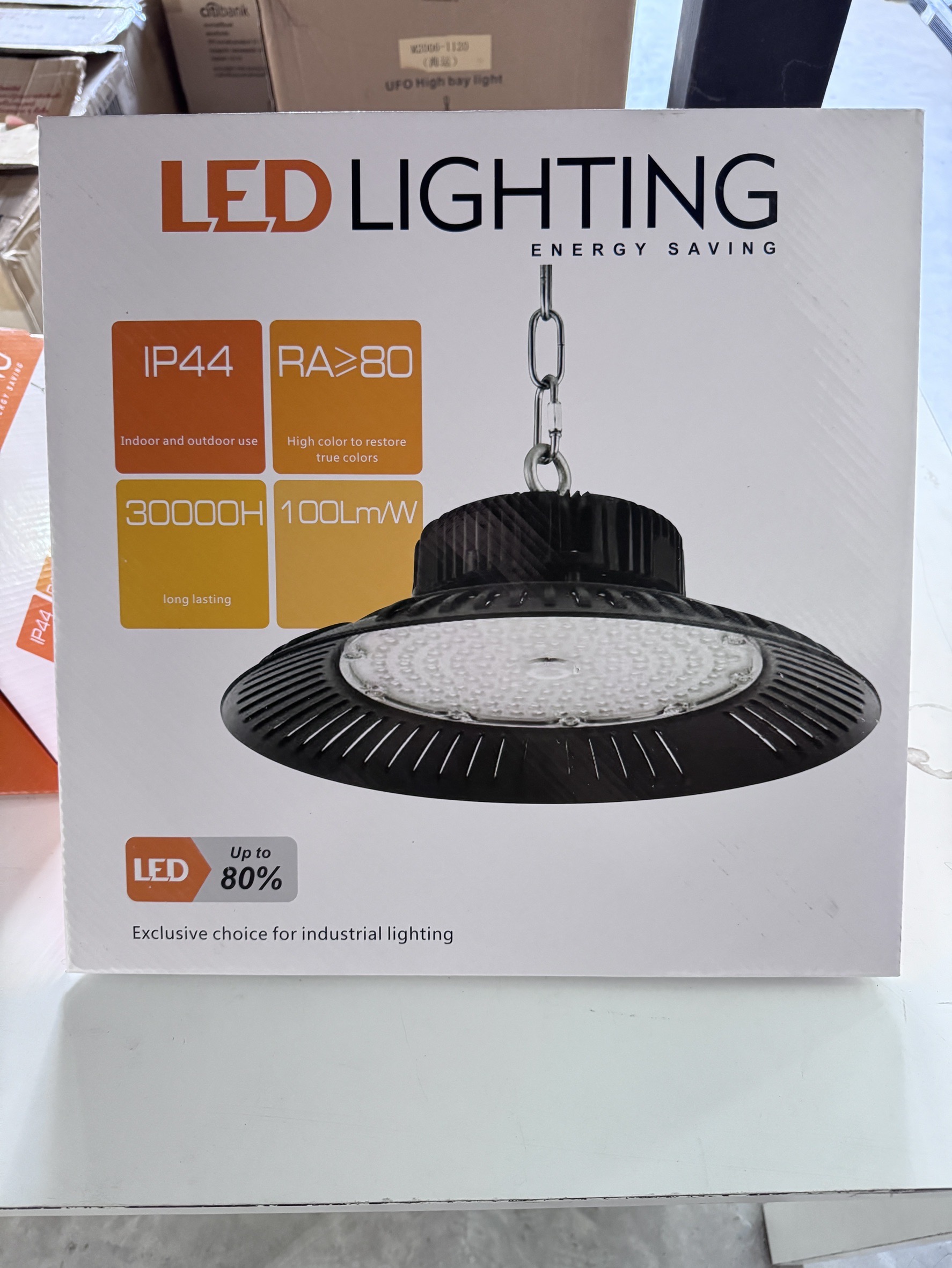 โคมไฟ LED LIGHTING IP44 175-265B/50 60Hz 6000K