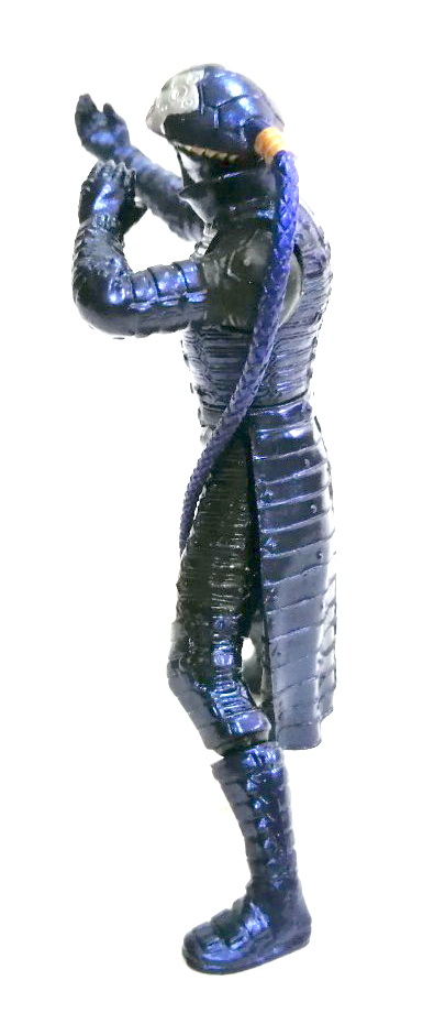 กาชาปอง HG SERIES ชุดสัตว์ประหลาดจากเรื่องคาเมนไรเดอร์เดอะเฟิร์ส Masked Rider The First หรือ กำเนิดใหม่ไอ้มดแดงอาละวาด ภาพยนตร์จอเงิน ปี2007ตัวนี้คือ คอบร้าแมน จากจอภาพยนตร์ ขนาดสูงราว 10 ซม.