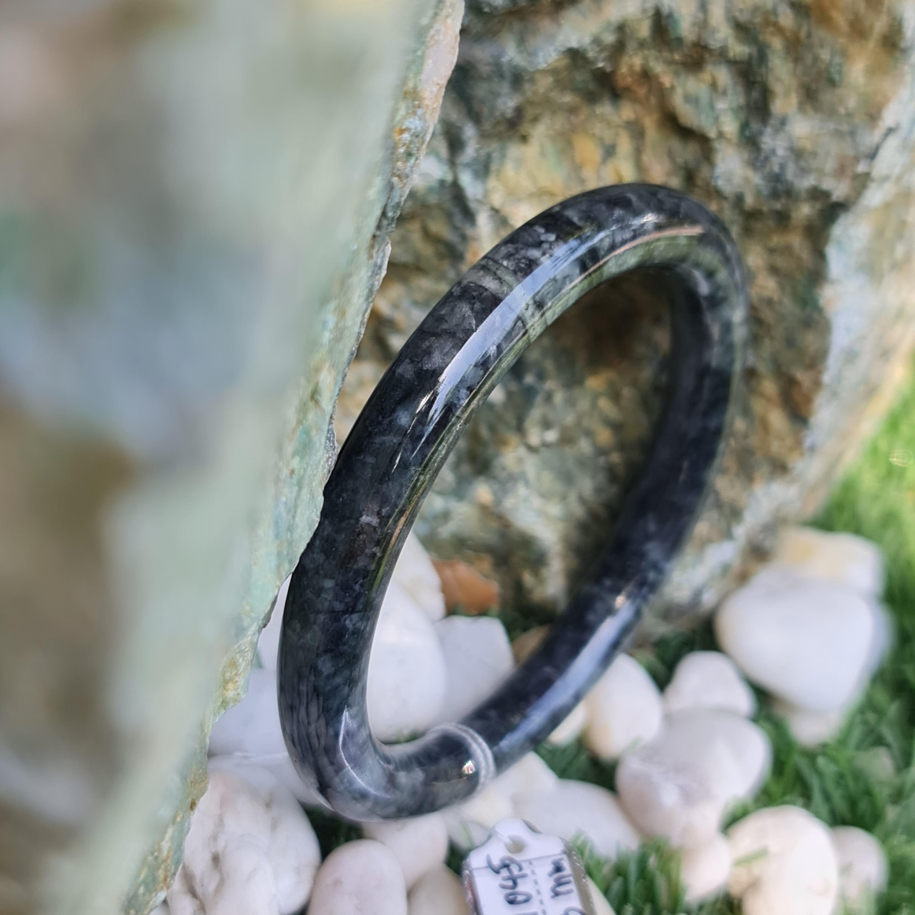 JB6711045 หยก พม่า แท้ Jade กำไลหยก (Jadeite bracelet) พม่า (Myanmar) 58.3 มม.