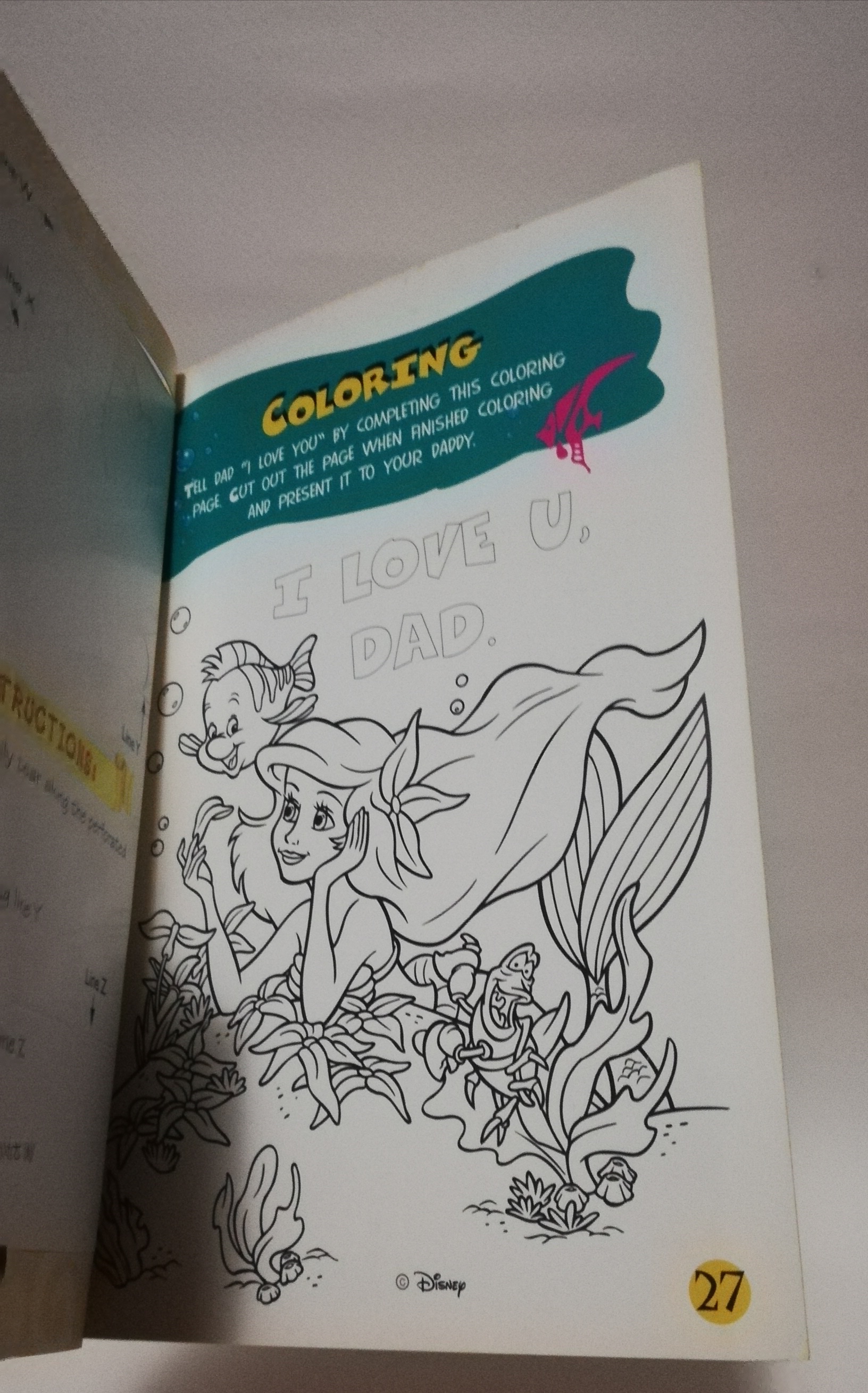 มีหลายภาพ, มีตำหนิ โปรดดูทุกภาพ, สมุดภาพเจ้าหญิงเงือกน้อยแอเรียล, the Little Mermaid ขนาด 19 cm, เป็นสมุดภาพการ์ด ที่คั่นหนังสือ ป้ายสมุดโทรศัพท์การ์ดอวยพรวันเกิดตัวแขวนโทรศัพท์มือถือเป็นกระดาษสแตนดี้และภาพระบายสี เป็นภาพเงือกน้อยแอเรียล Little Mermaid