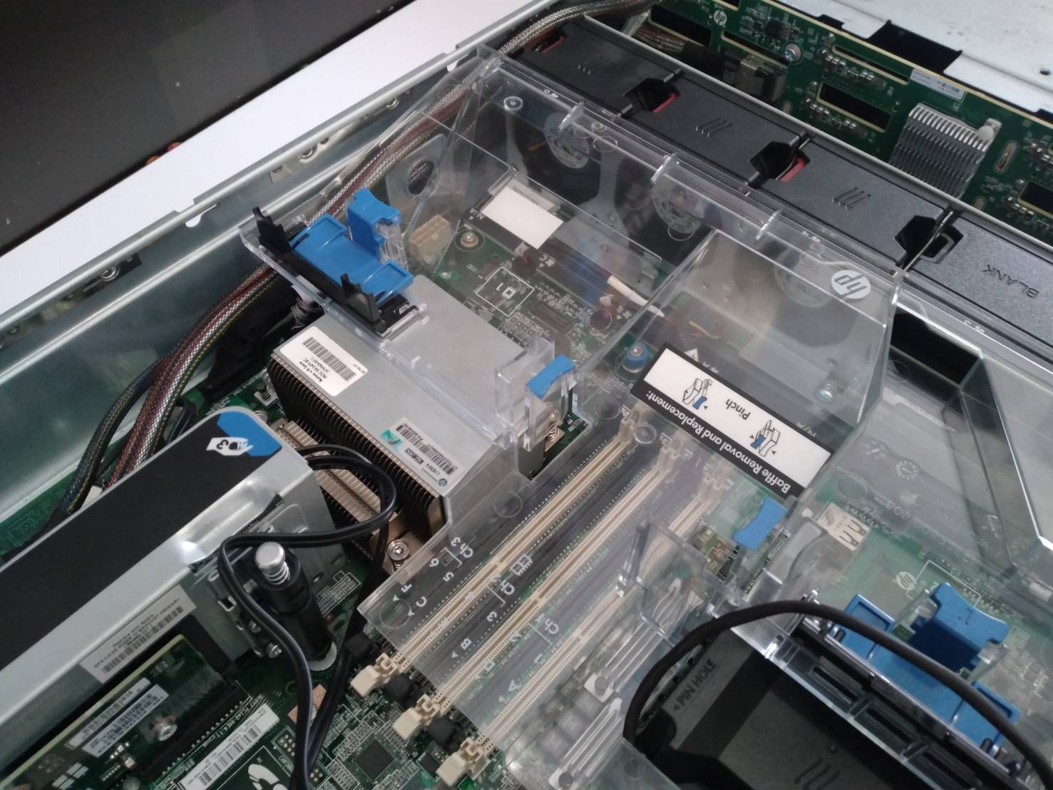 HP Proliant DL380e G8 SERVER