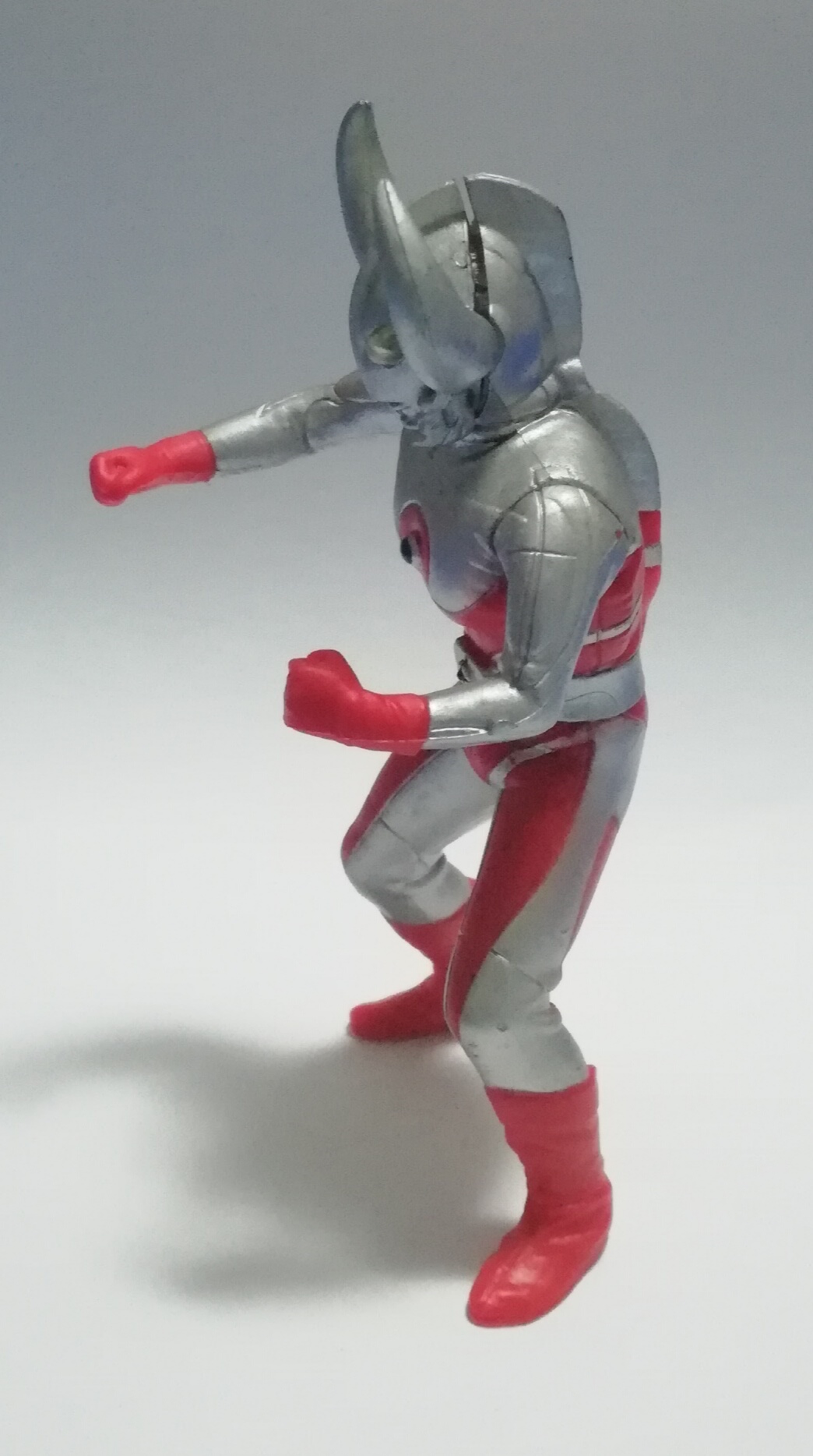 แคนดี้ทอย เจ้าพ่ออุลตร้า มีรอยบ้างตามภาพ **ไม่มีตราปั๊ม