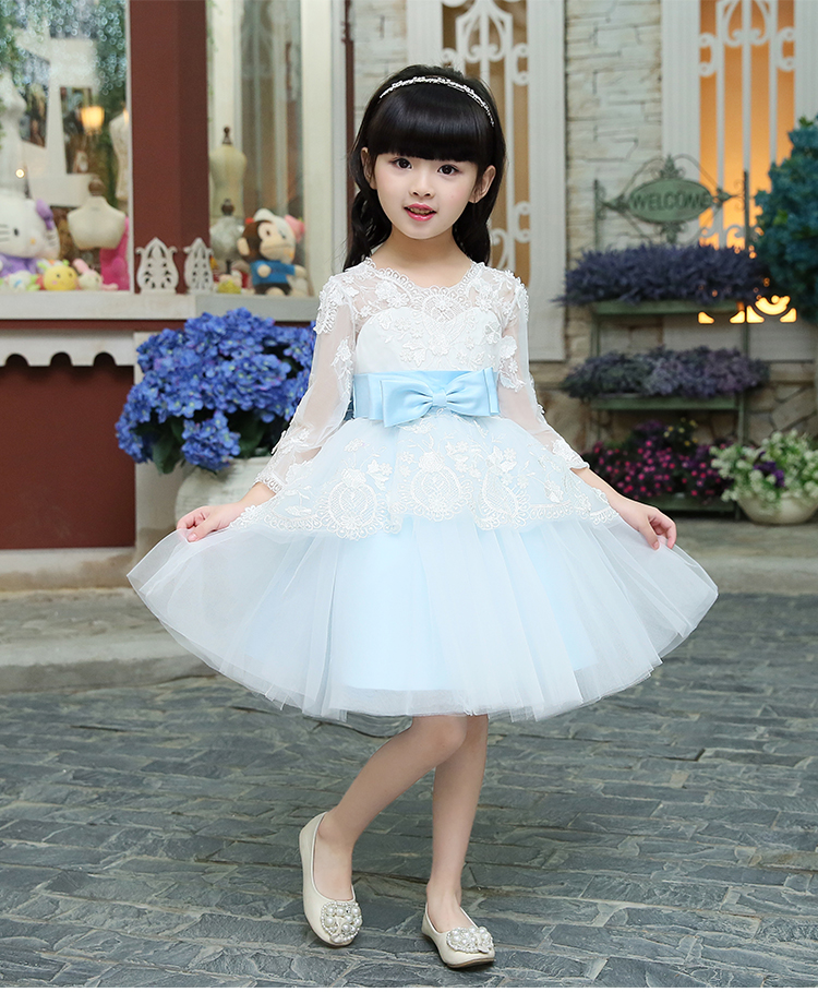 Pre-order ชุดราตรีเด็ก ชุดออกงาน ชุดกระโปรง สไตล์เจ้าหญิง แขนยาว แต่งลูกไม้ คาดโบว์ที่เอว กระโปรงตาข่าย ซิปหลัง