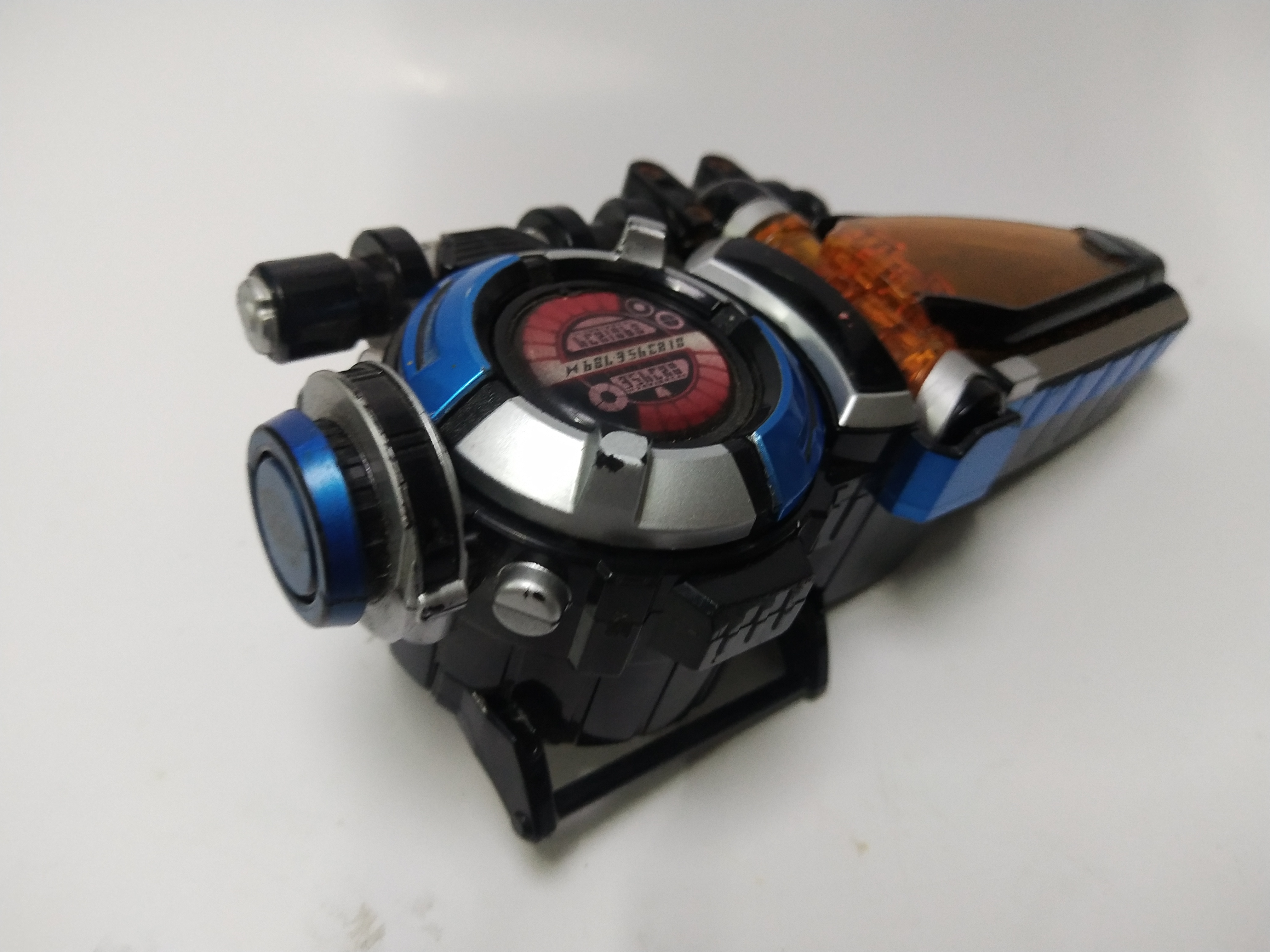 อุปกรณ์แปลงร่างแปลงร่างโกบัสเตอร์** ไม่เช็คระบบไฟ