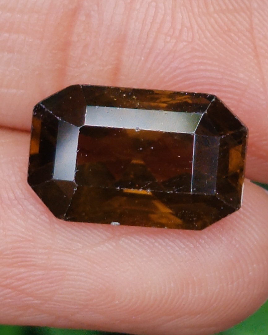 พลอย สโมกกี้ ควอตซ์ Smoky Quartz 9.39 กะรัต(Cts.) พลอยแท้อัญมณีมงคล ประจําวันเกิด เครื่องประดับพลอย
