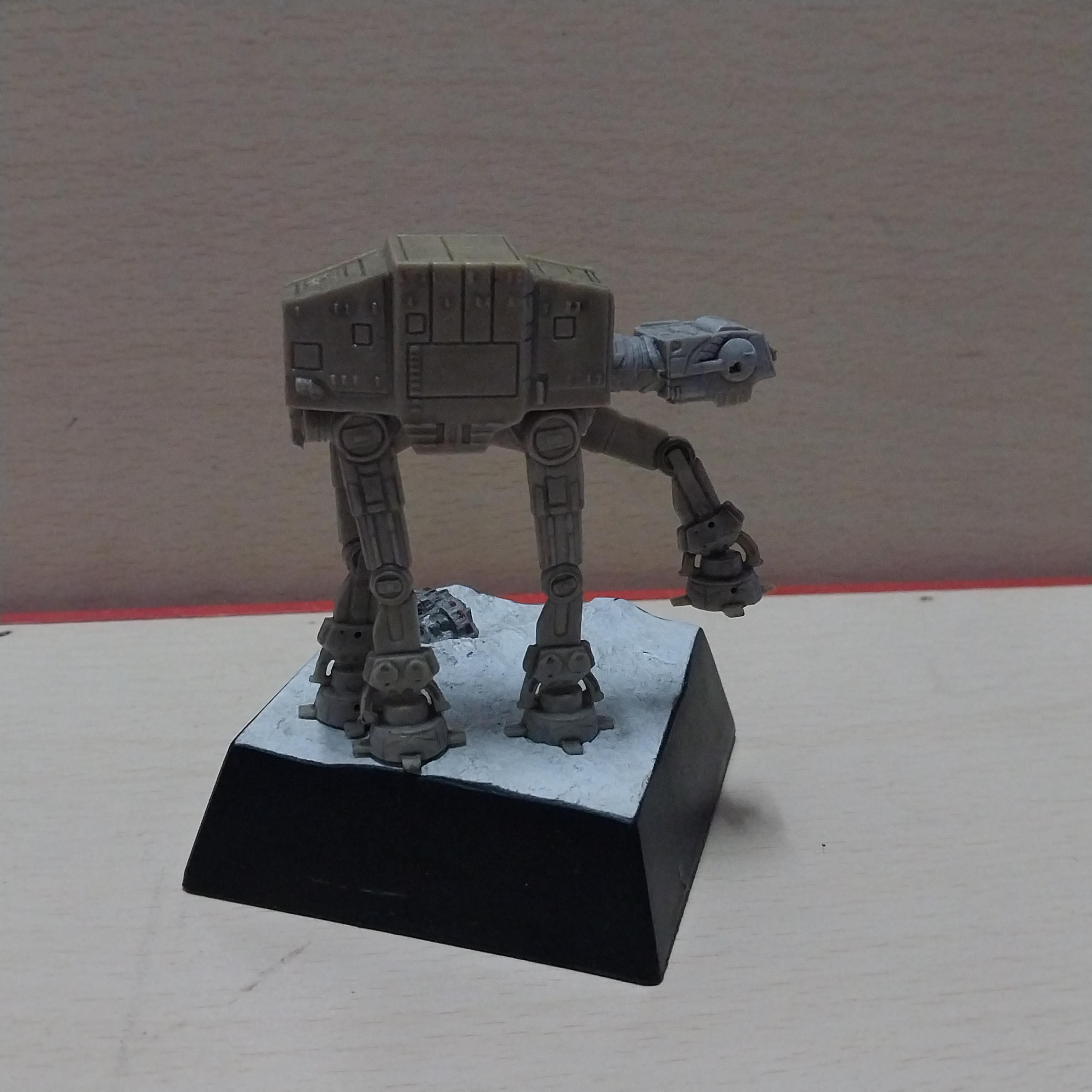 มีหลายภาพ, ของสะสม หุ่น at at Walker จาก Star Wars พร้อมฐาน ขนาดตามภาพ