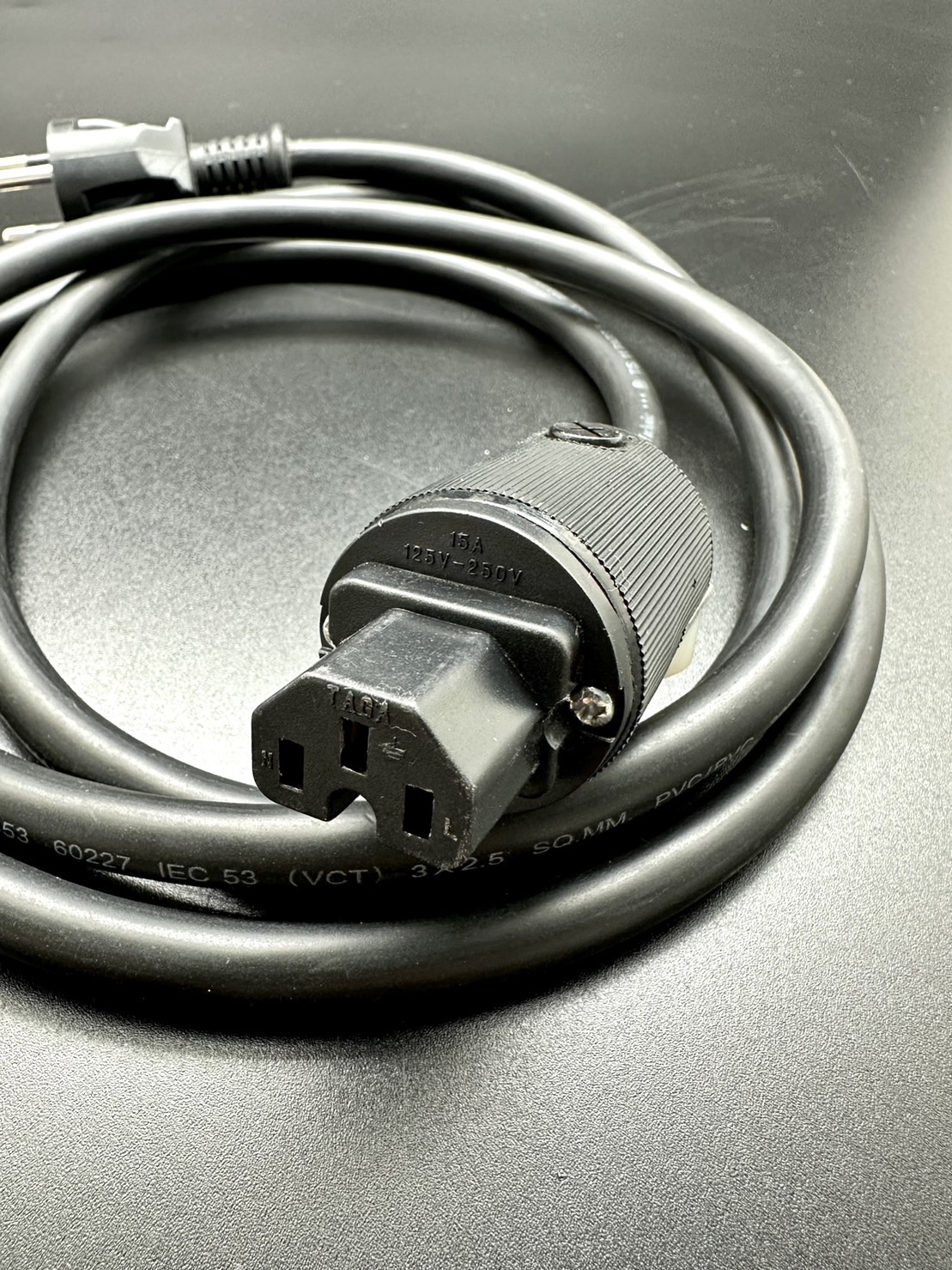 สายไฟVCT มีปลั๊ก หัวปลั๊กคอม Hubbell 15A ยาว 2 เมตร