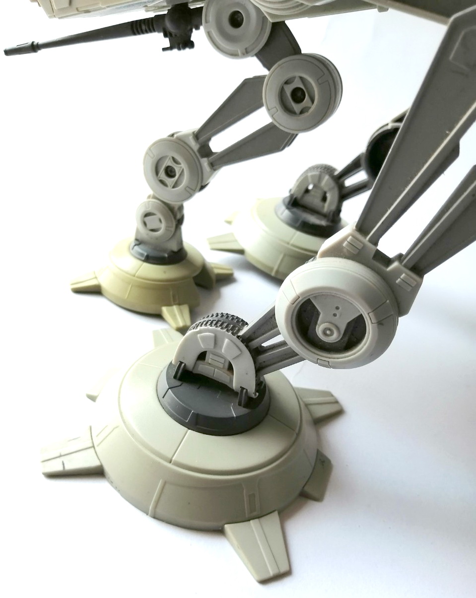 หุ่นดรอยด์ จาก สตาร์วอรส์ At-Ap Droid, Star Wars,มือ2 ชิ้นส่วนไม่ครบ