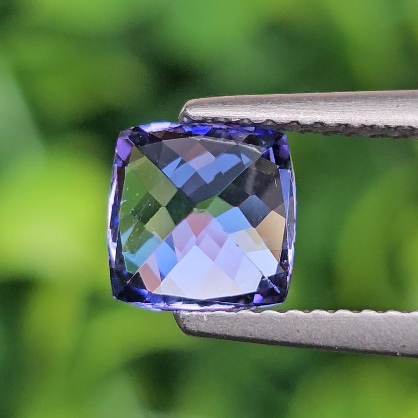 พลอย แทนซาไนท์ Tanzanite 1.60 กะรัต (Cts) พลอยแท้ อัญมณีมงคลประจําวันเกิด เครื่องประดับพลอย
