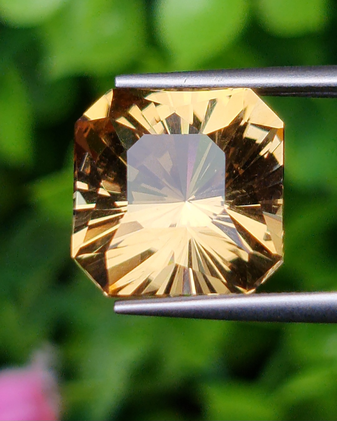 พลอย ซิทริน Citrine 8.07 กะรัต (Cts.) พลอยแท้ อัญมณีมงคลประจําวันเกิด เครื่องประดับพลอย