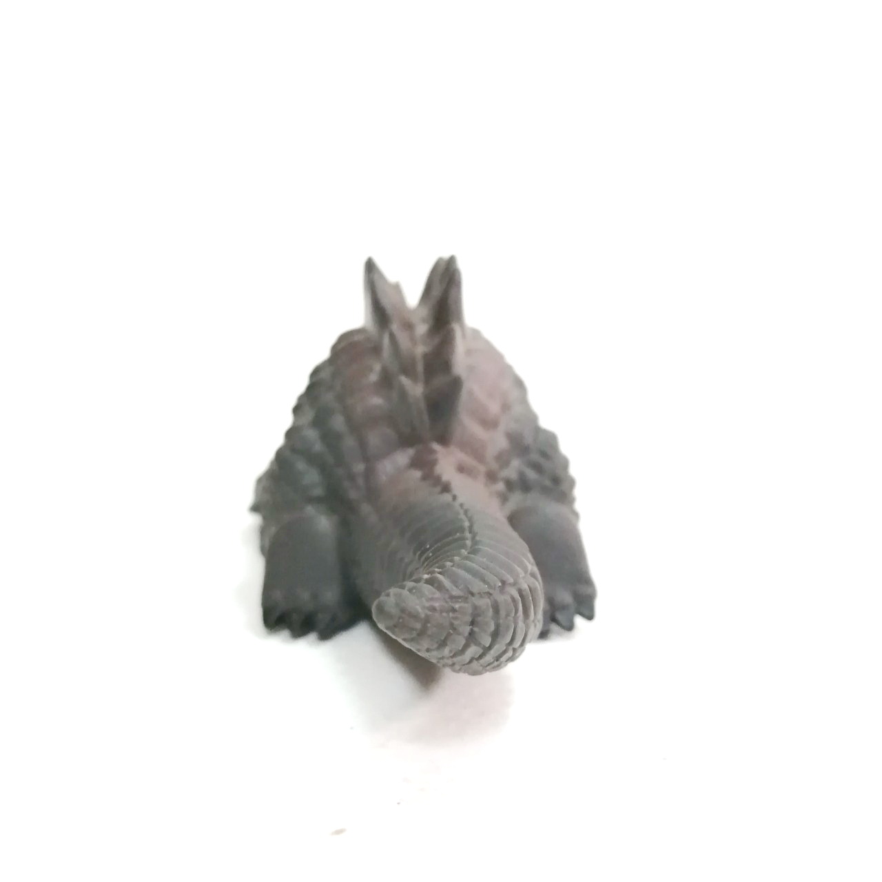 ซอฟ 4 นิ้ว สัตว์ประหลาด มะกุร่า จากอุลตร้าแมนคนแรก สภาพดี มีรอยบ้าง ค่อนข้างหายาก