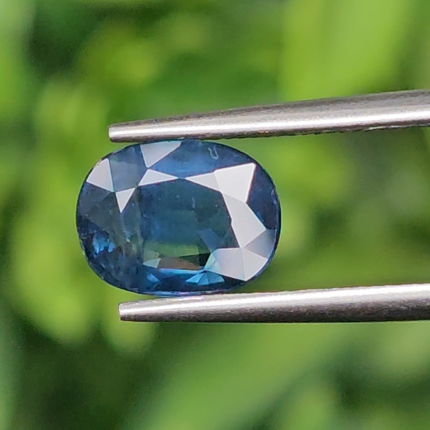 พลอย ไพลิน Blue Sapphire 2.64 กะรัต (Cts.) พลอยแท้ อัญมณีมงคลประจําวันเกิด เครื่องประดับพลอย