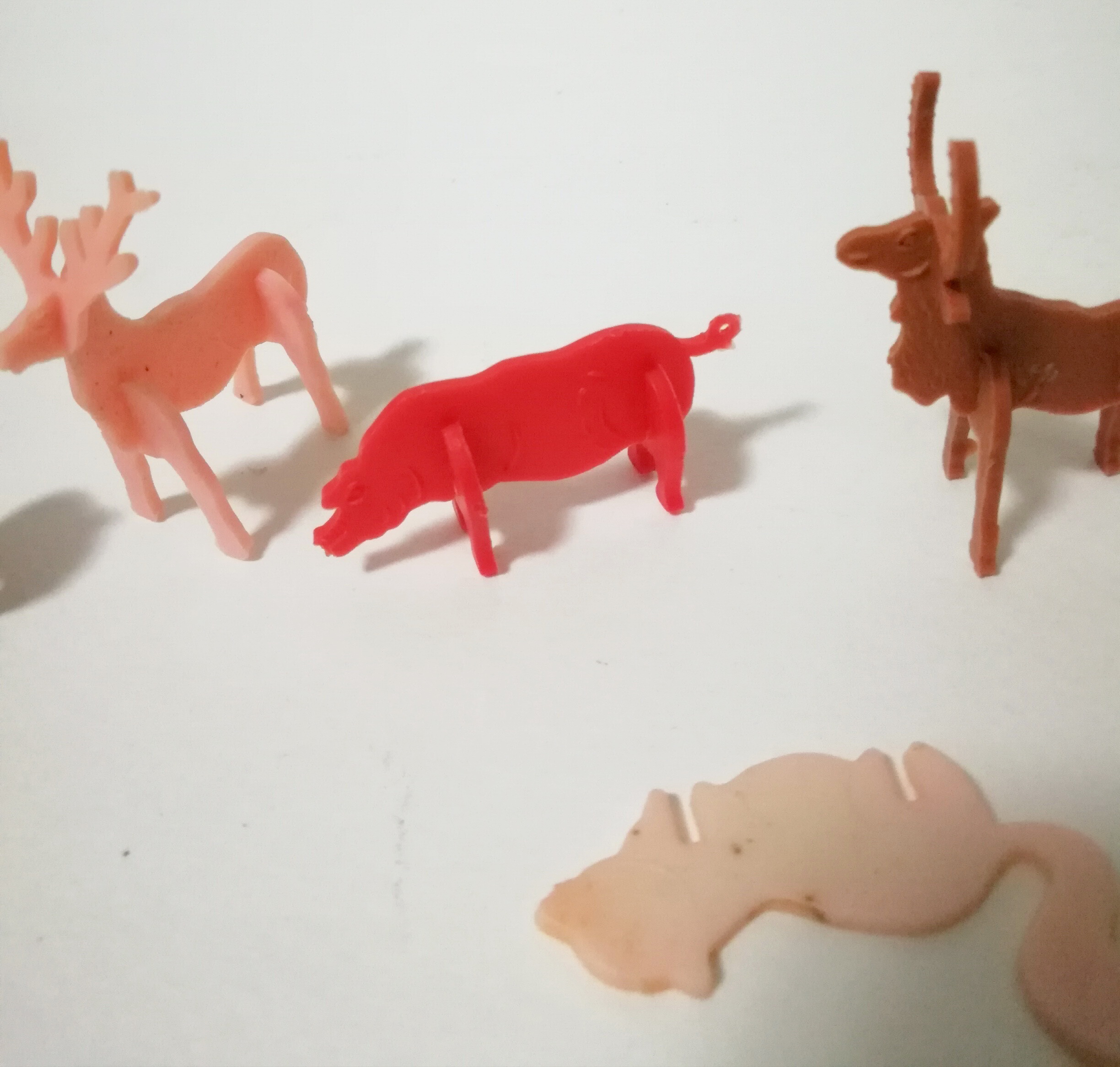 ของสะสมเก่า เซ็ทตุ๊กตาสัตว์ประกอบ วัสดุ:พลาสติก ตามภาพ