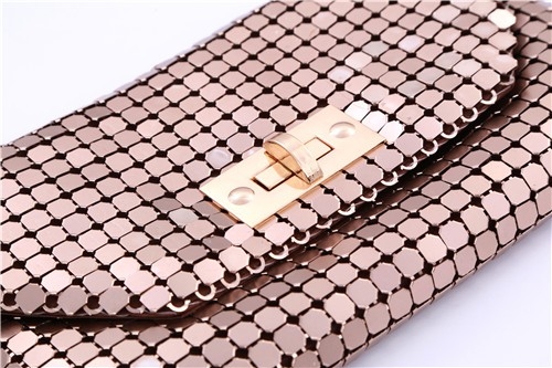 Evening Clutch กระเป๋าออกงาน ด้านในมีซิป 2ที่ เปิด-ปิดง่าย พร้อมสายโซ่สะพายยาว