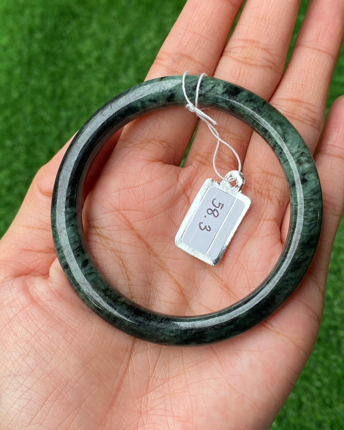 JB58018 หยก พม่า แท้ Jade กำไลหยก 58.3 มม. (Jadeite bracelet) พม่า (Myanmar)