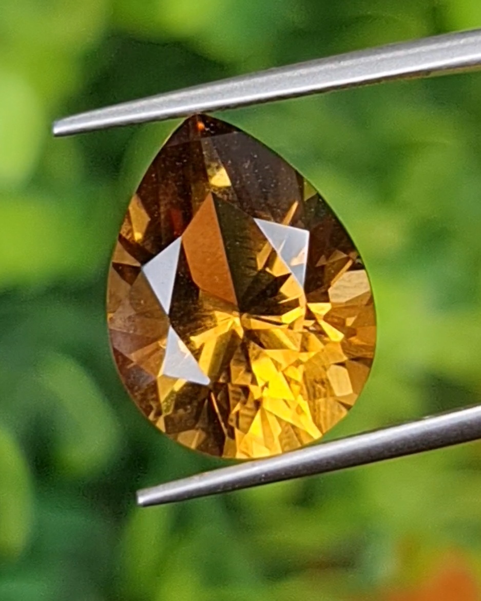 พลอย ซิทริน Citrine 8.00 กะรัต (Cts.) พลอยแท้ อัญมณีมงคลประจําวันเกิด เครื่องประดับพลอย