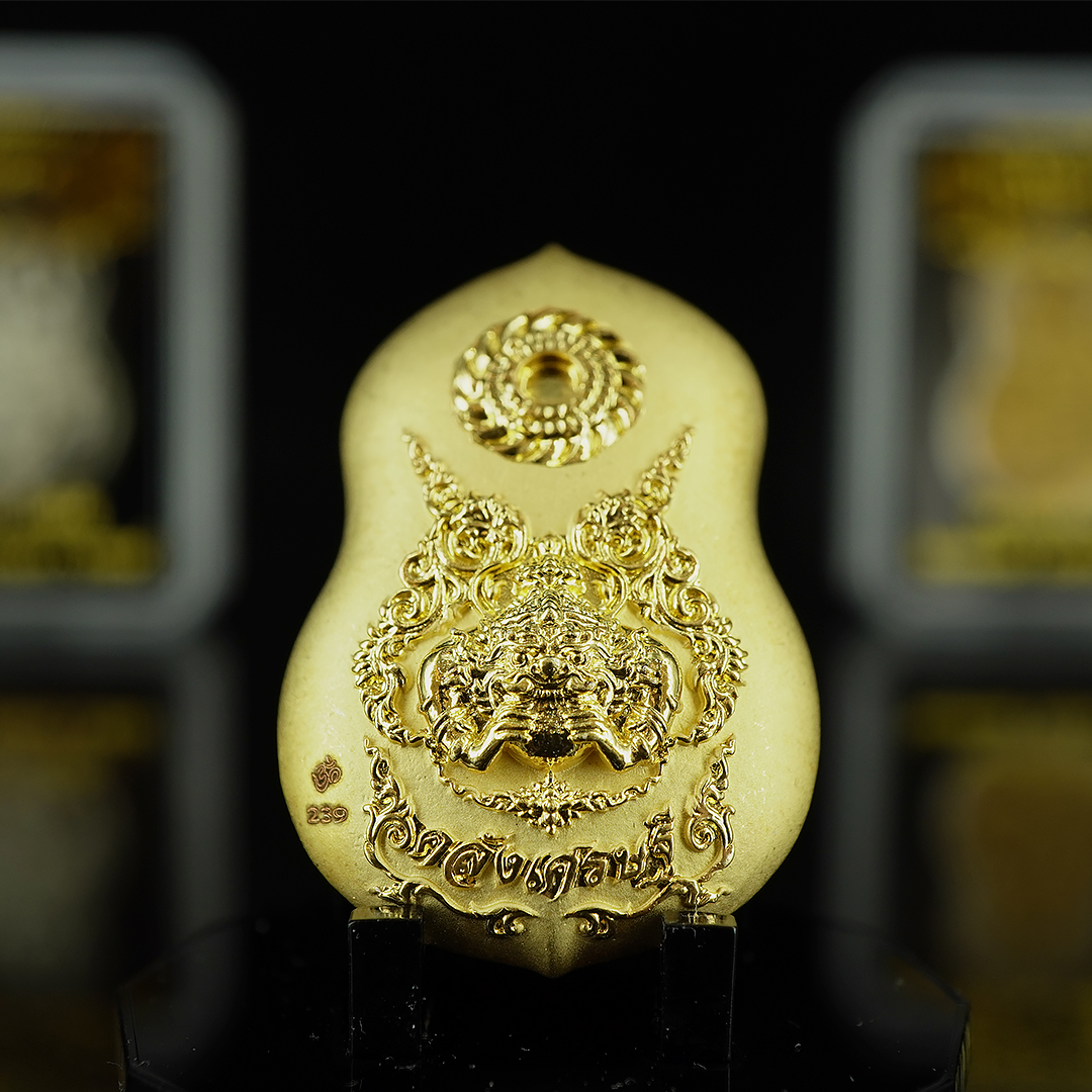 พระนารายณ์ทรงครุฑ รุ่นคลังเศรษฐี รายการที่ 3 เนื้อสัมฤทธิ์ชุบทอง