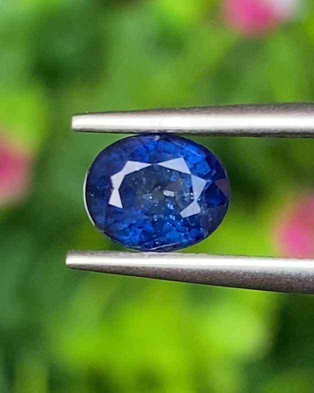 พลอย ไพลิน blue sapphire 1.20 กะรัต (Cts.) พลอยแท้ อัญมณีมงคลประจําวันเกิด เครื่องประดับพลอย
