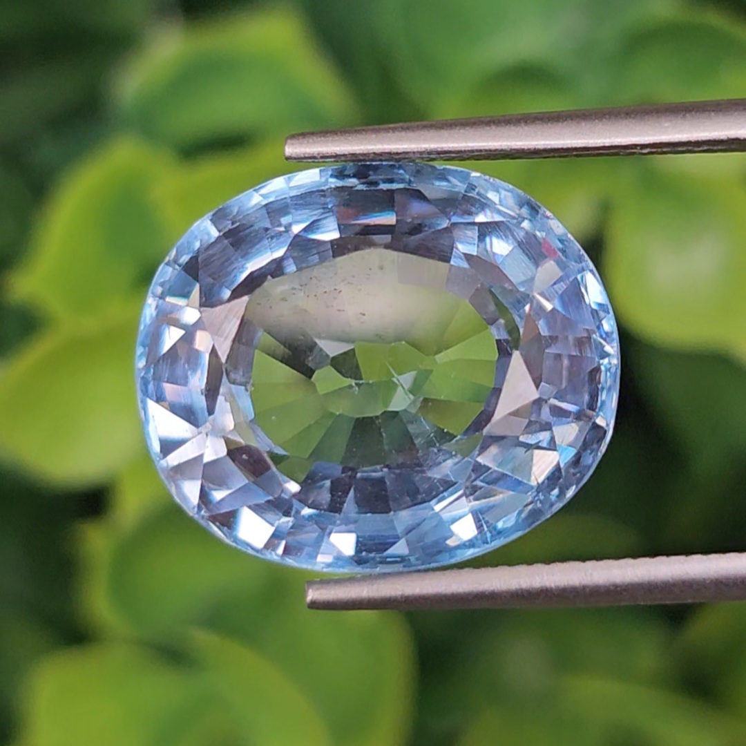 พลอย บลู โทแพซ (Blue Topaz) 17.00 กะรัต (Cts.) พลอยแท้ อัญมณีมงคลประจําวันเกิด เครื่องประดับพลอย