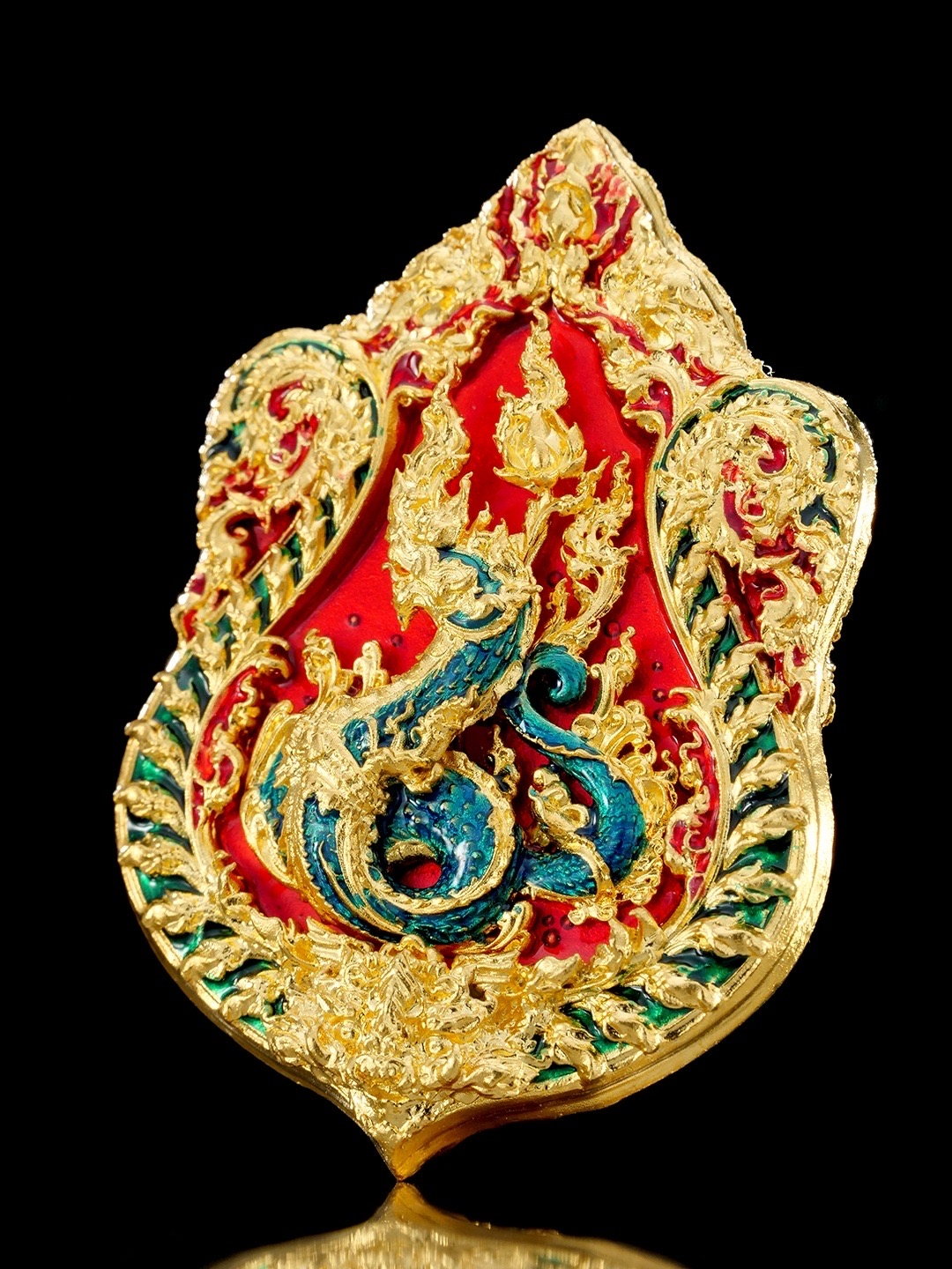 เหรียญเสมาพระพุทธชินราช รุ่น จตุมหามงคล666ปี รายการพิเศษศูนย์จอง เนื้อบรอนซ์ชุบทองลงยา (ด้านหน้า/พระพุทธชินราช ด้านหลัง/พญานาค)