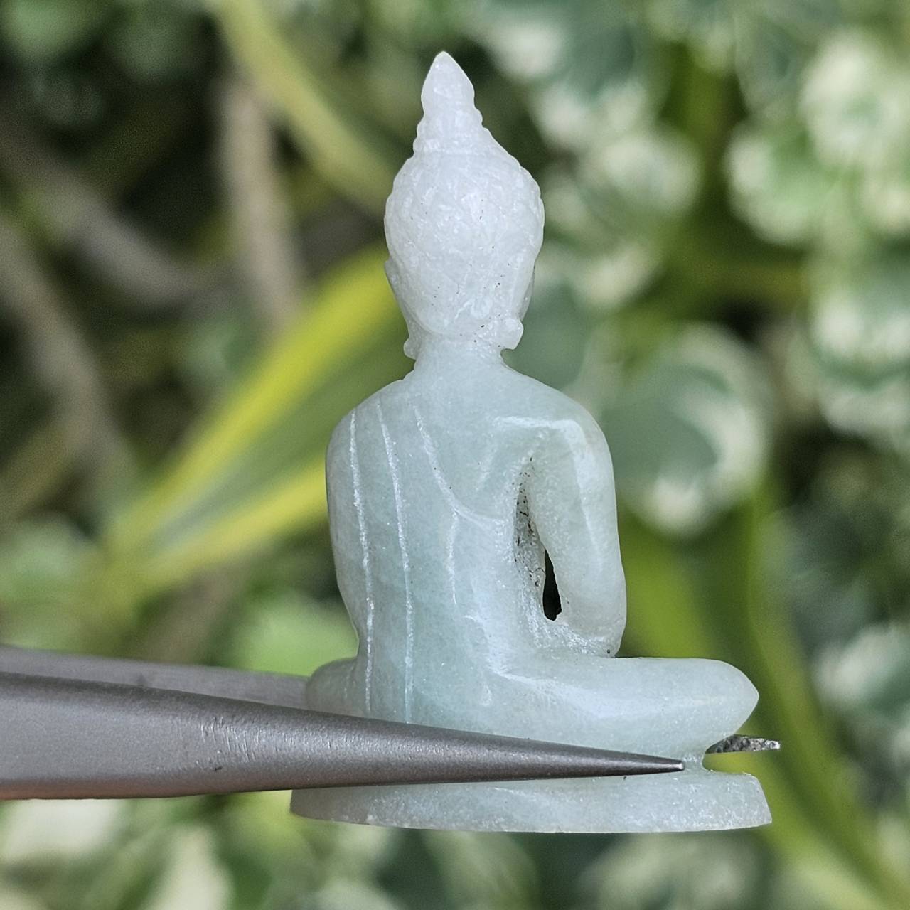 หยก แกะสลัก รูป พระ (Burmese jadeite) 28.45 กะรัต (cts.) หยก พม่า แท้