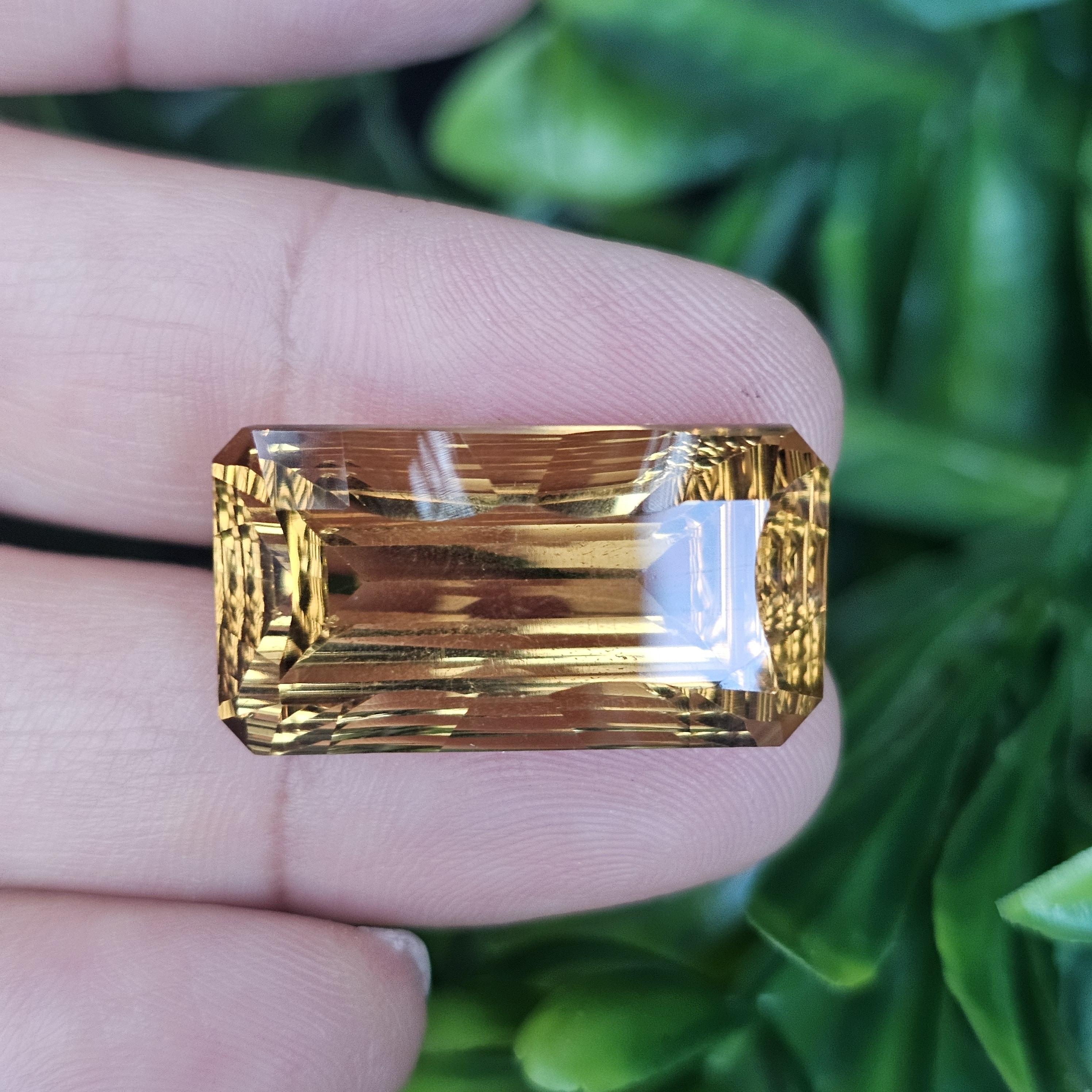 พลอย ซิทริน Citrine 27.01 กะรัต (Cts.) พลอยแท้ อัญมณีมงคลประจําวันเกิด เครื่องประดับพลอย