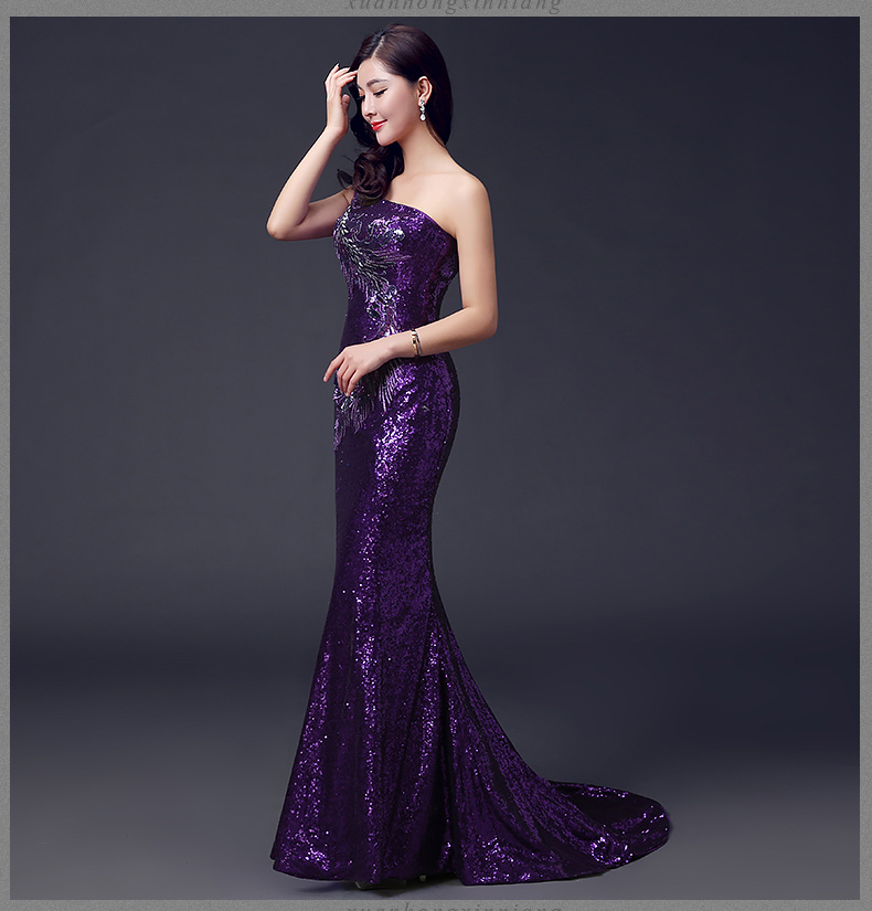 Pre-order ชุดราตรียาว ไหล่เฉียง ไหล่เดียว ปักเลื่อม ทรงหางปลา เชือกผูกหลัง แต่งดอกที่ไหล่