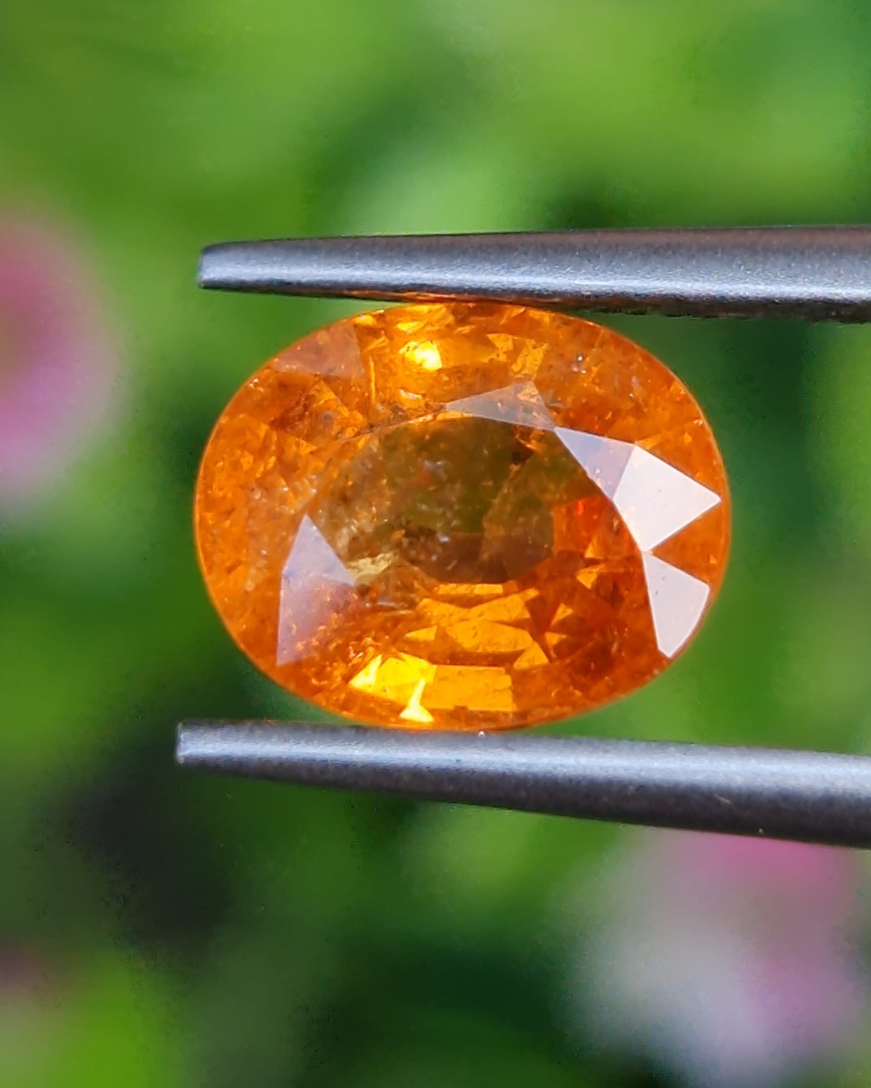 พลอย สเปสซาร์ไทต์ Spessartite Garnet 2.47 กะรัต Cts. พลอยแท้ อัญมณีมงคลประจําวันเกิด เครื่องประดับพลอย