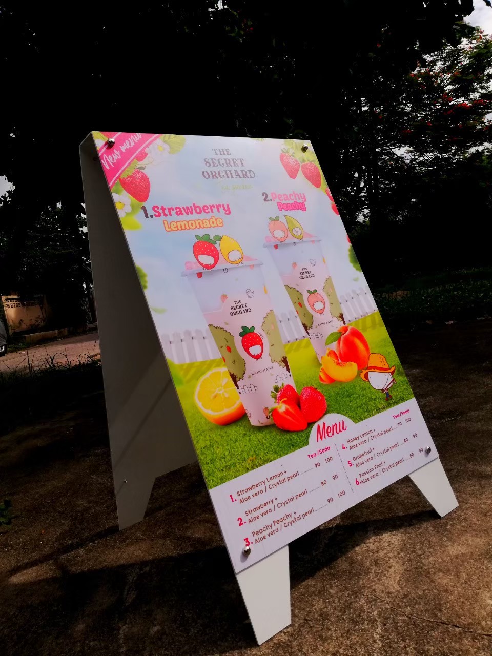 ป้ายสติกเกอร์