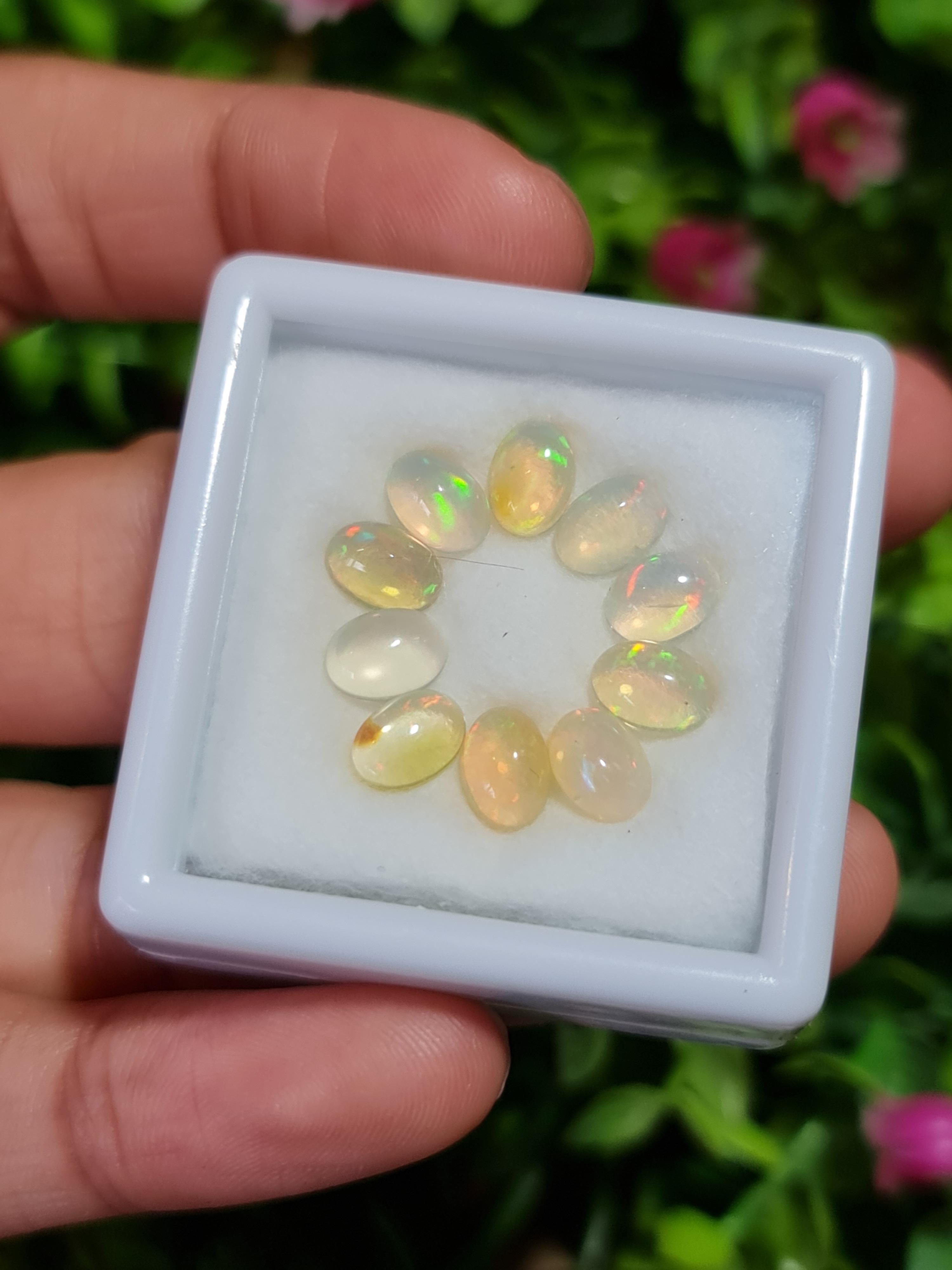 พลอย โอปอล Opal 6.58 กะรัต (Cts.) 10 เม็ด (Pcs.) พลอยแท้ อัญมณีมงคลประจําวันเกิด เครื่องประดับพลอย