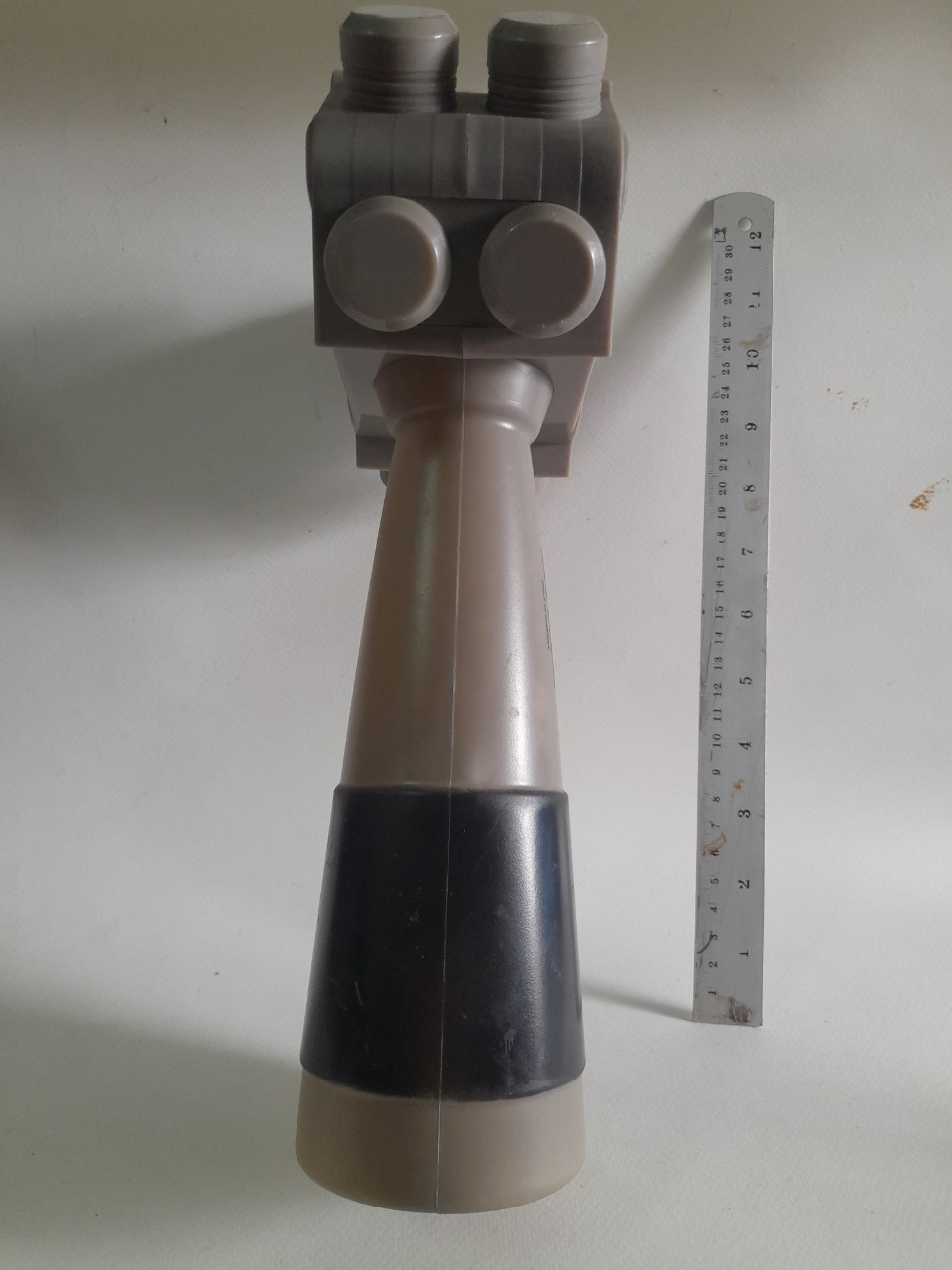 มีหลายภาพ ฆ้อนธอว์ Thor จาก ภาค Ragnarok `งานพรีเมี่ยมโรงหนัง ขนาดตามภาพ ใส่น้ำหรือเป็นออมสิน ของมีตามภาพ