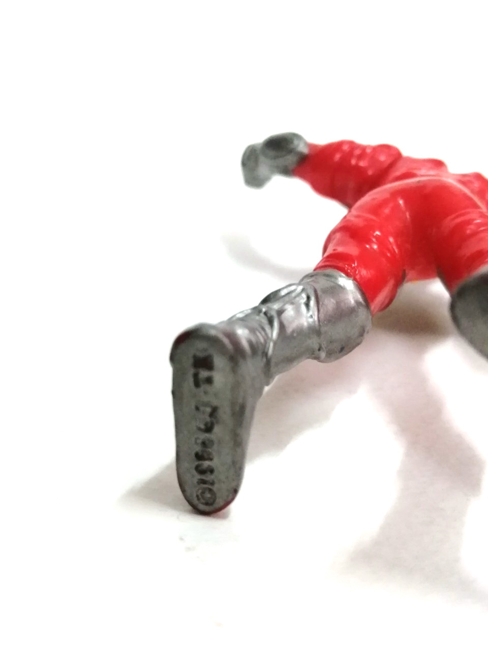 ซอฟ 4 นิ้ว ไกเฟิร์ด **มีรอยปากการางๆที่ก้น จากไกเฟิร์ดอัศวินเกราะเจ็ดดาว หายาก ไม่พบบ่อย มือสองสภาพดี