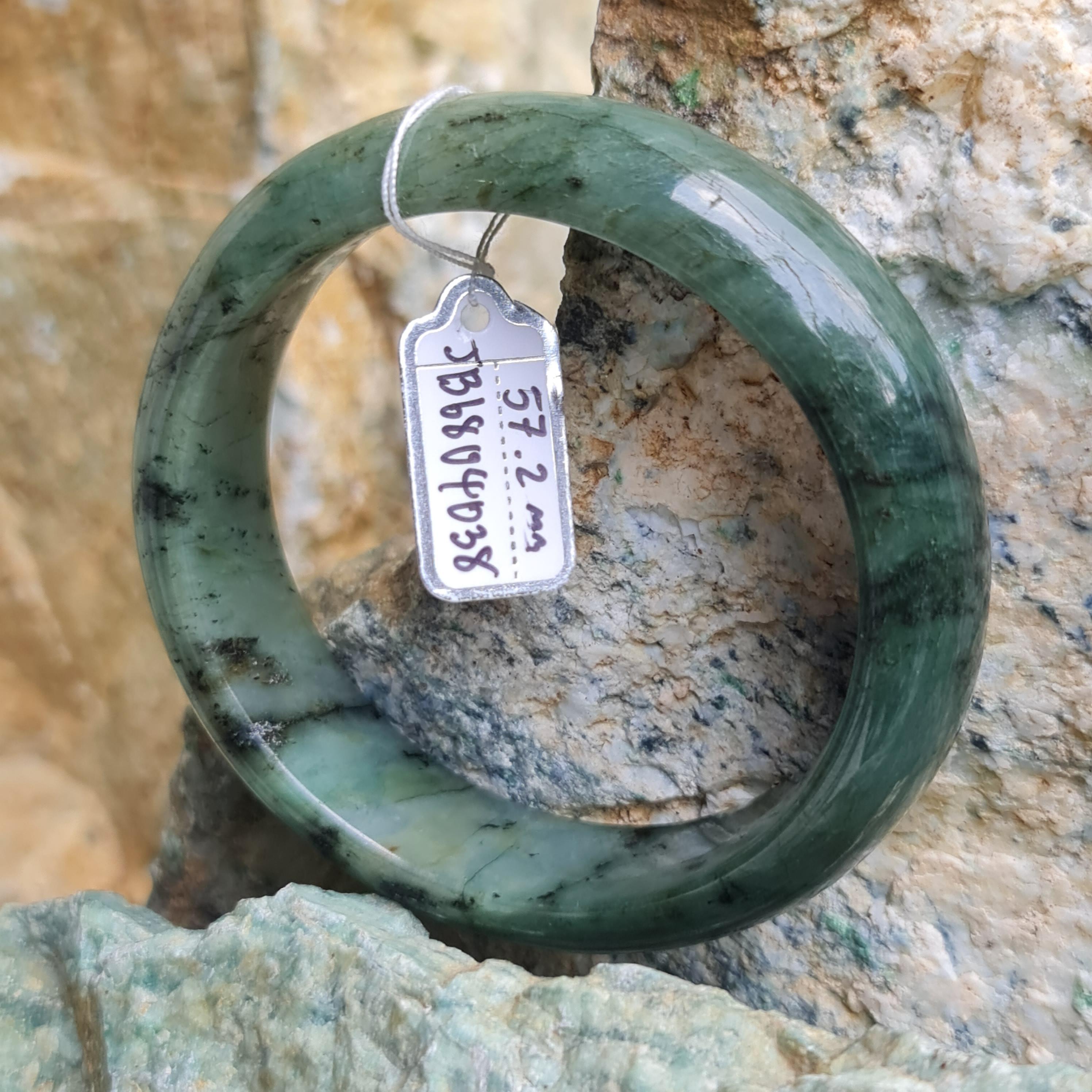 JB6804038 หยก พม่า แท้ Jade กำไลหยก 57.2 มม. (Jadeite bracelet) พม่า (Myanmar)