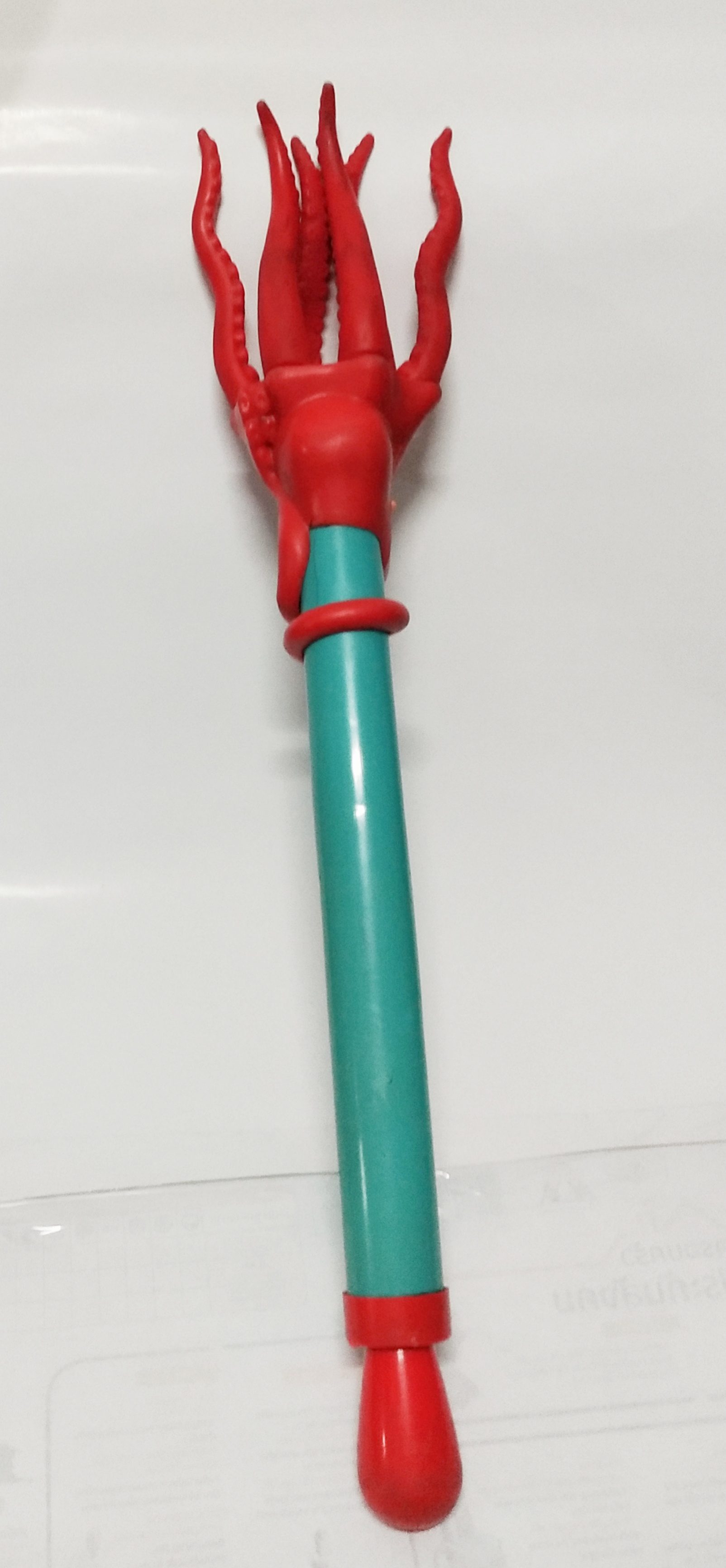 กรุณาเลือกแบบ : ปืนฉีดน้ำรูปคฑาปลาหมึก สำหรับสะสมเท่านั้น 1 ของครบ 2. ขาดด้ามดึง ของมีตามภาพ