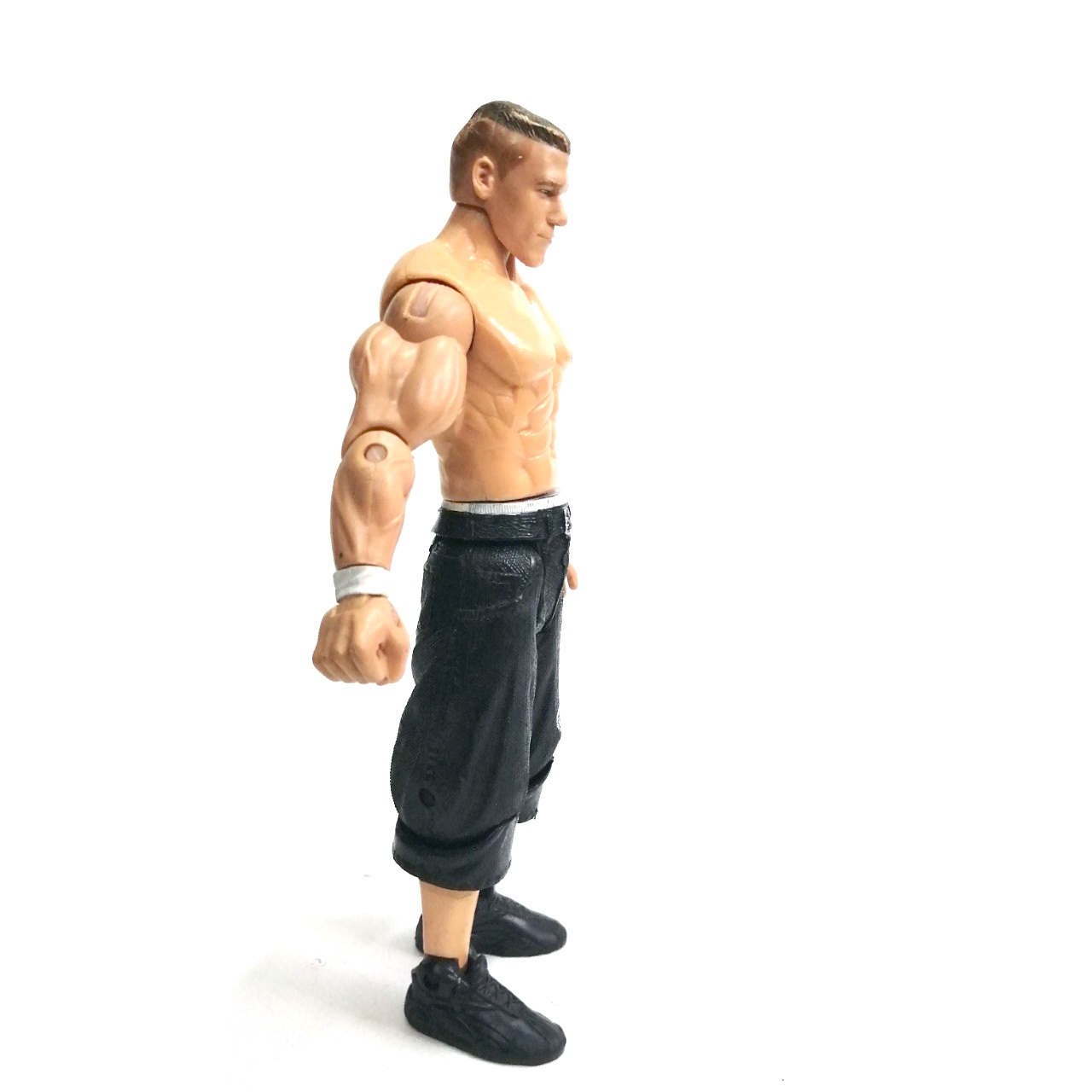 แอคชั่นฟิกเกอร์นักมวยปล้ำ จอห์น เซน่า ขยับข้อต่อได้ 7.5 นิ้ว มีลิขสิทธิ์ถูกต้อง สภาพมีรอยถลอกบ้าง ตามภาพ