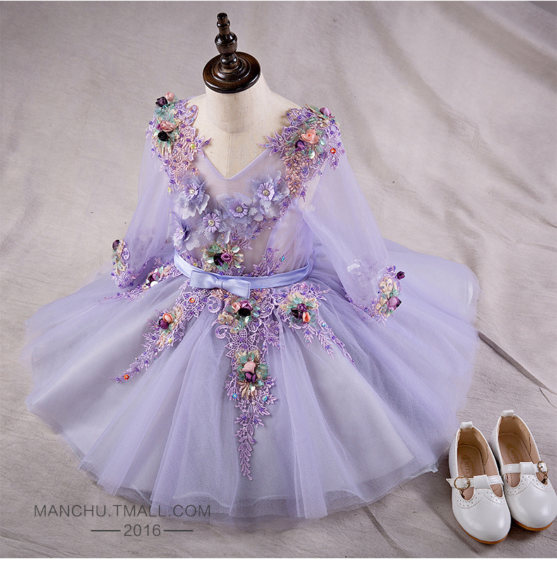 Pre-order ชุดราตรีเด็ก ชุดออกงาน ชุดกระโปรง สไตล์เจ้าหญิง แขนยาว คอวี ผ้าตาข่าย แต่งดอกไม้ เชือกผูกหลัง สีม่วง