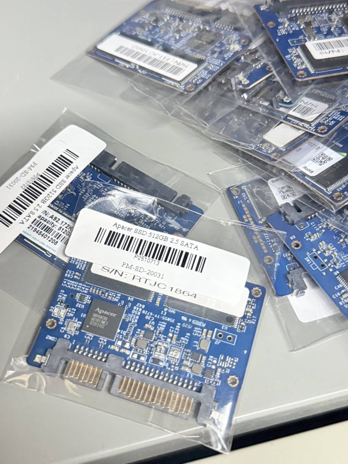 SSD Apacer SSD 512GB 2.5 SATA มี 13 ตัว